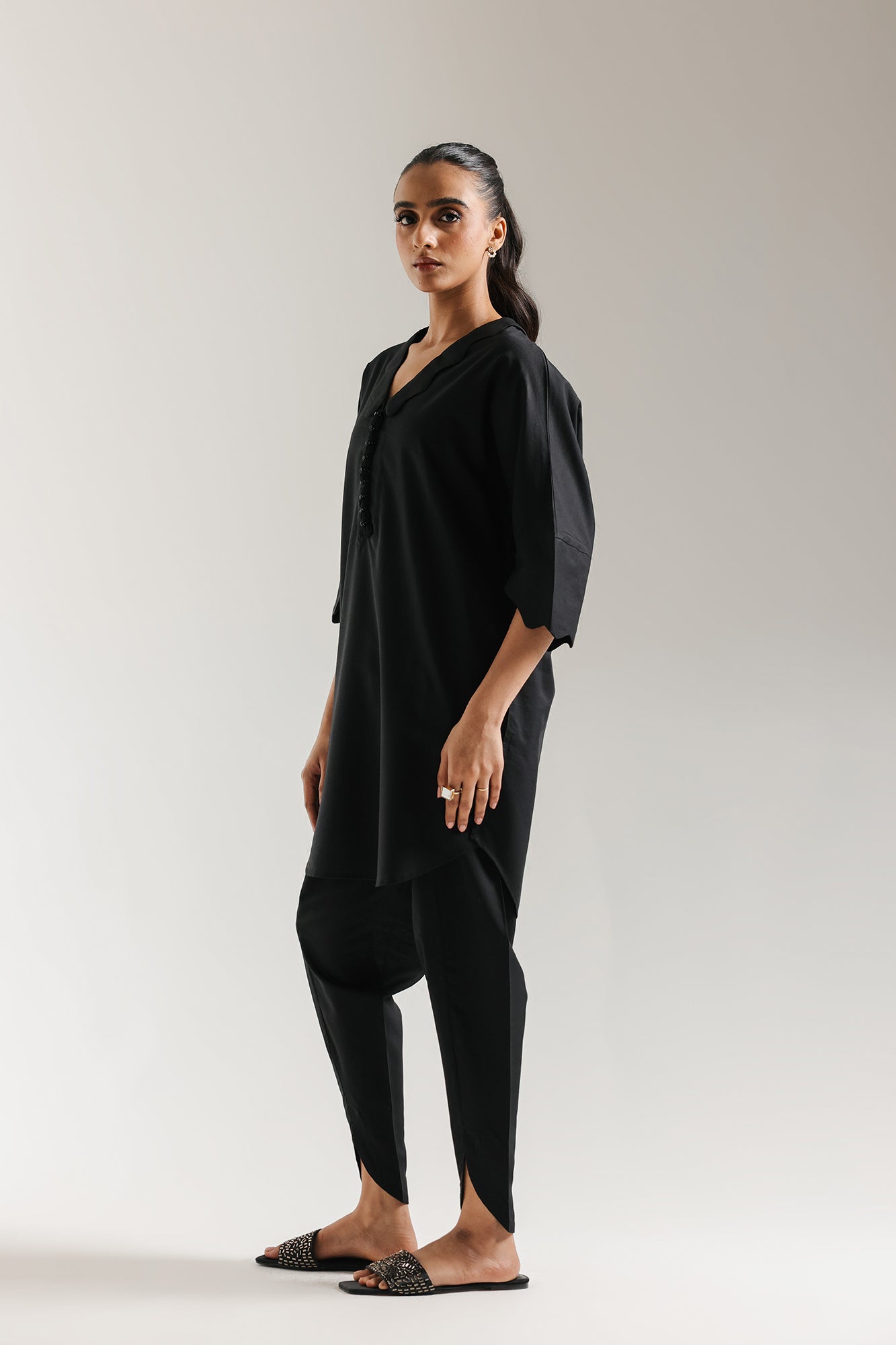 SOLID SUIT (E6677/102/902)