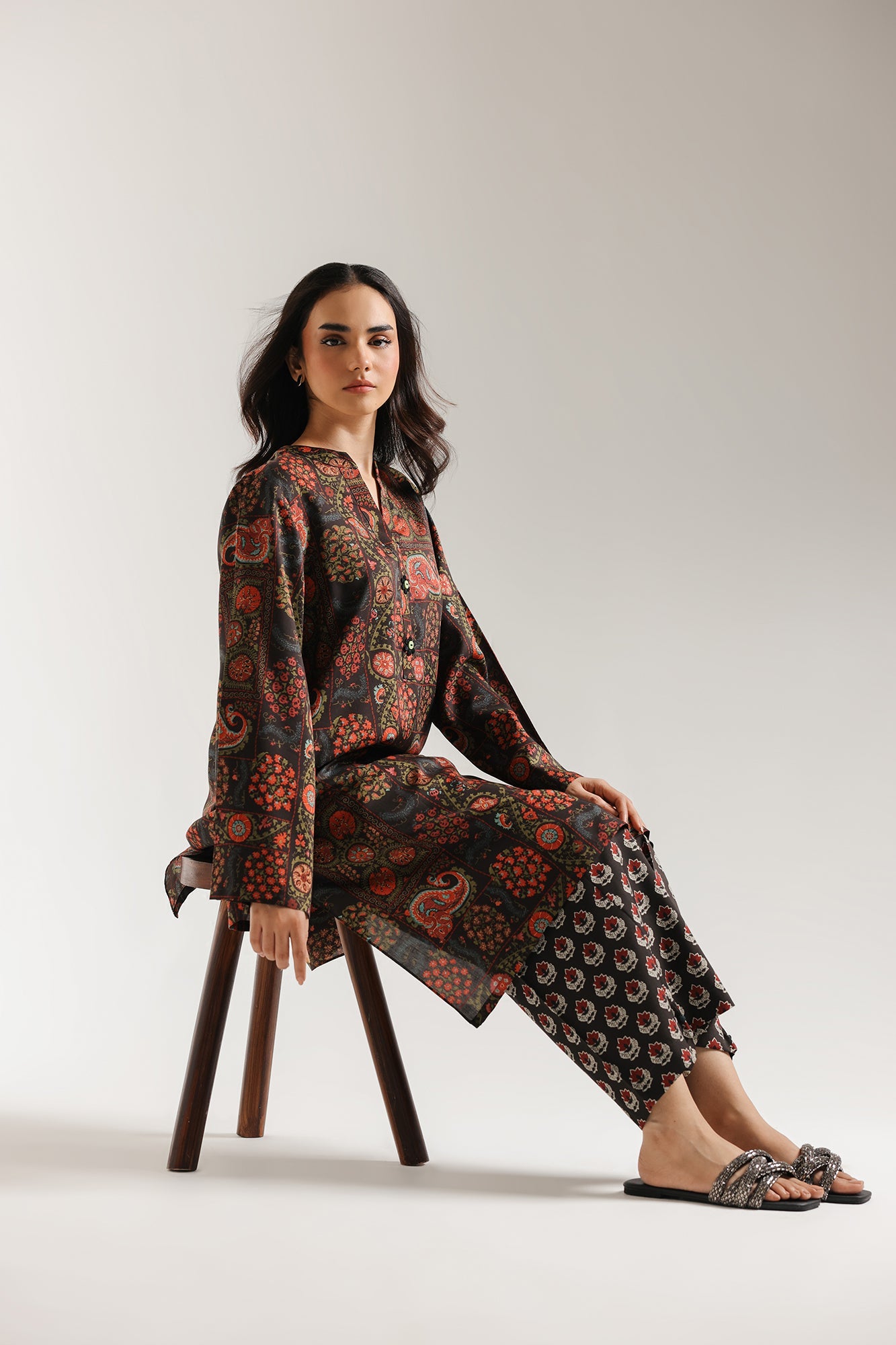 PRINTED SUIT (E7084/102/901)