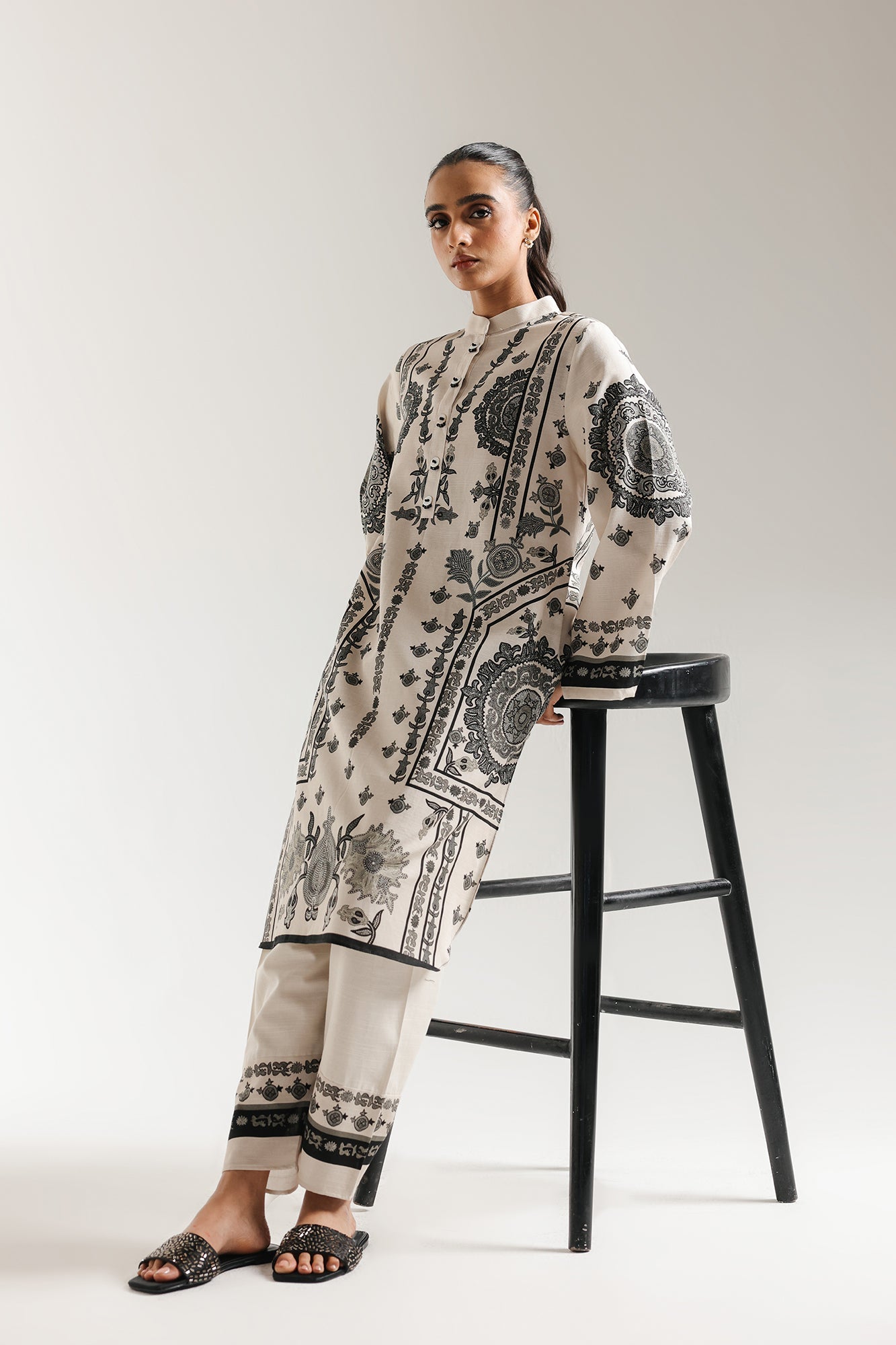 PRINTED SUIT (E7106/102/817)