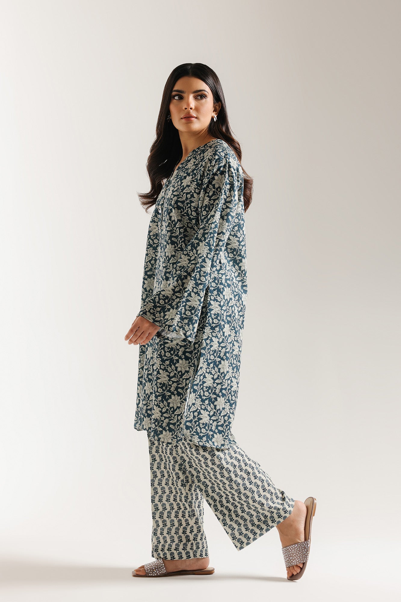 PRINTED SUIT (E7107/102/604)