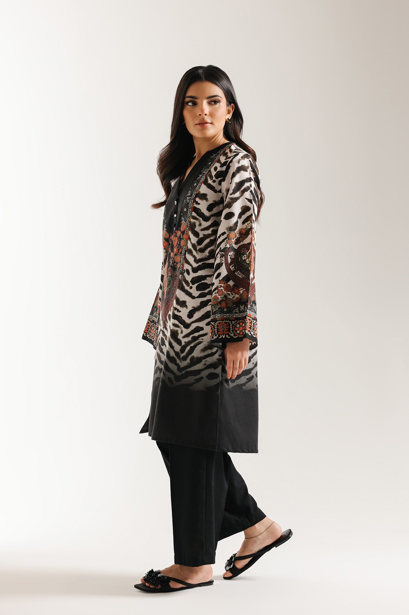 PRINTED SUIT (E7109/102/001)