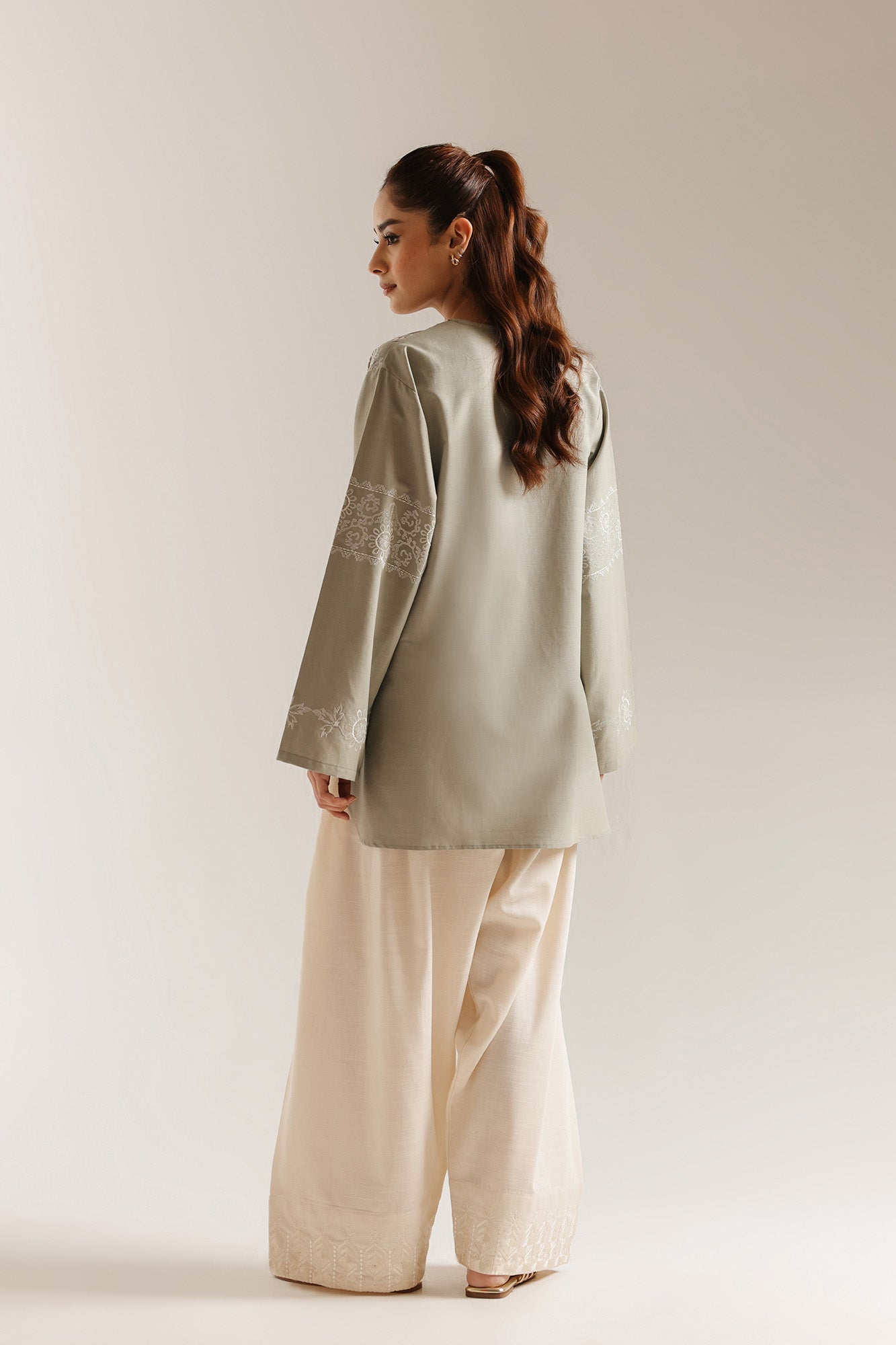 EMBROIDERED KURTI (E7132/102/127)