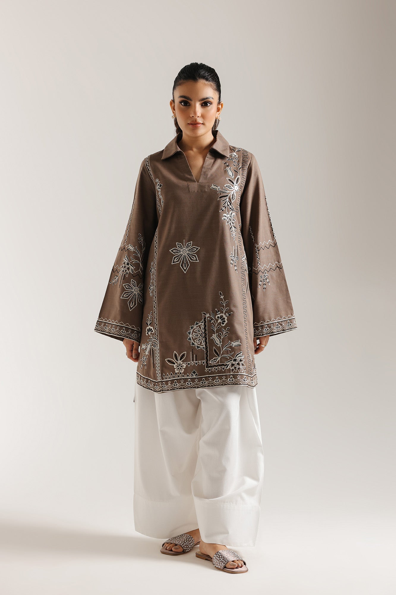 EMBROIDERED SHIRT (E7220/102/128)