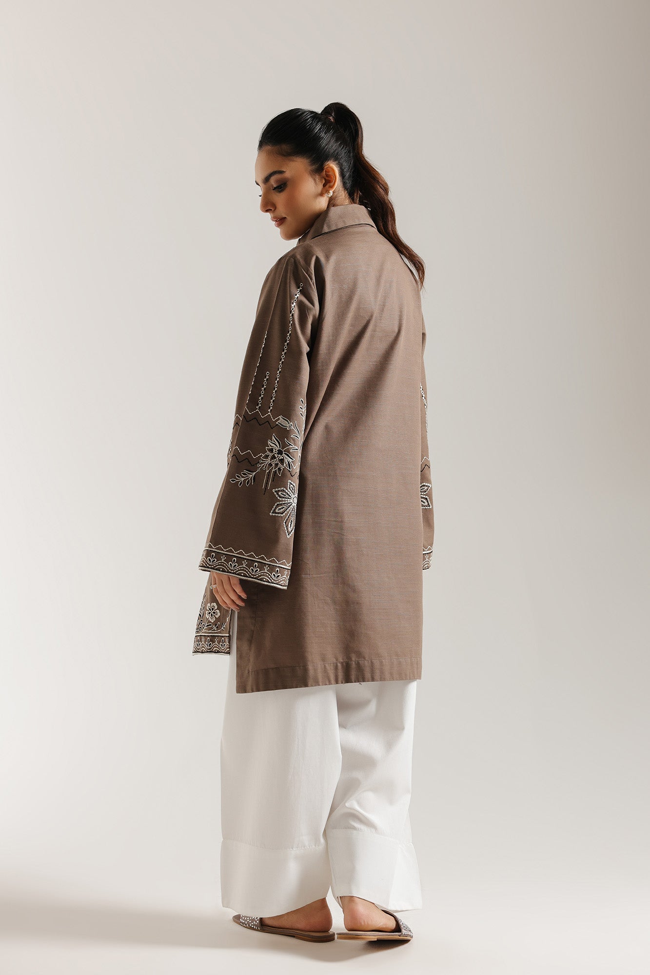 EMBROIDERED SHIRT (E7220/102/128)