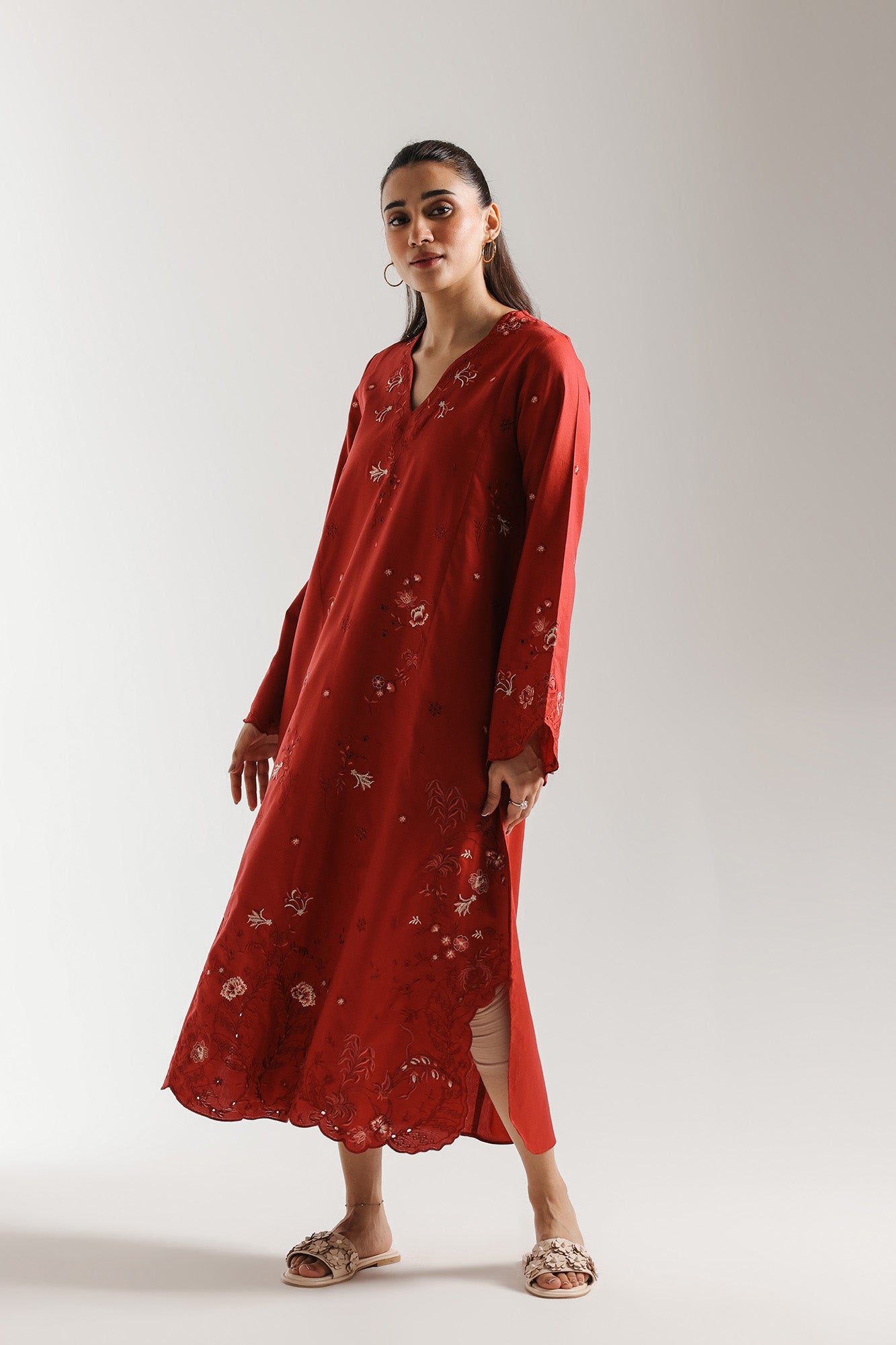 EMBROIDERED DRESS (E7521/102/305)