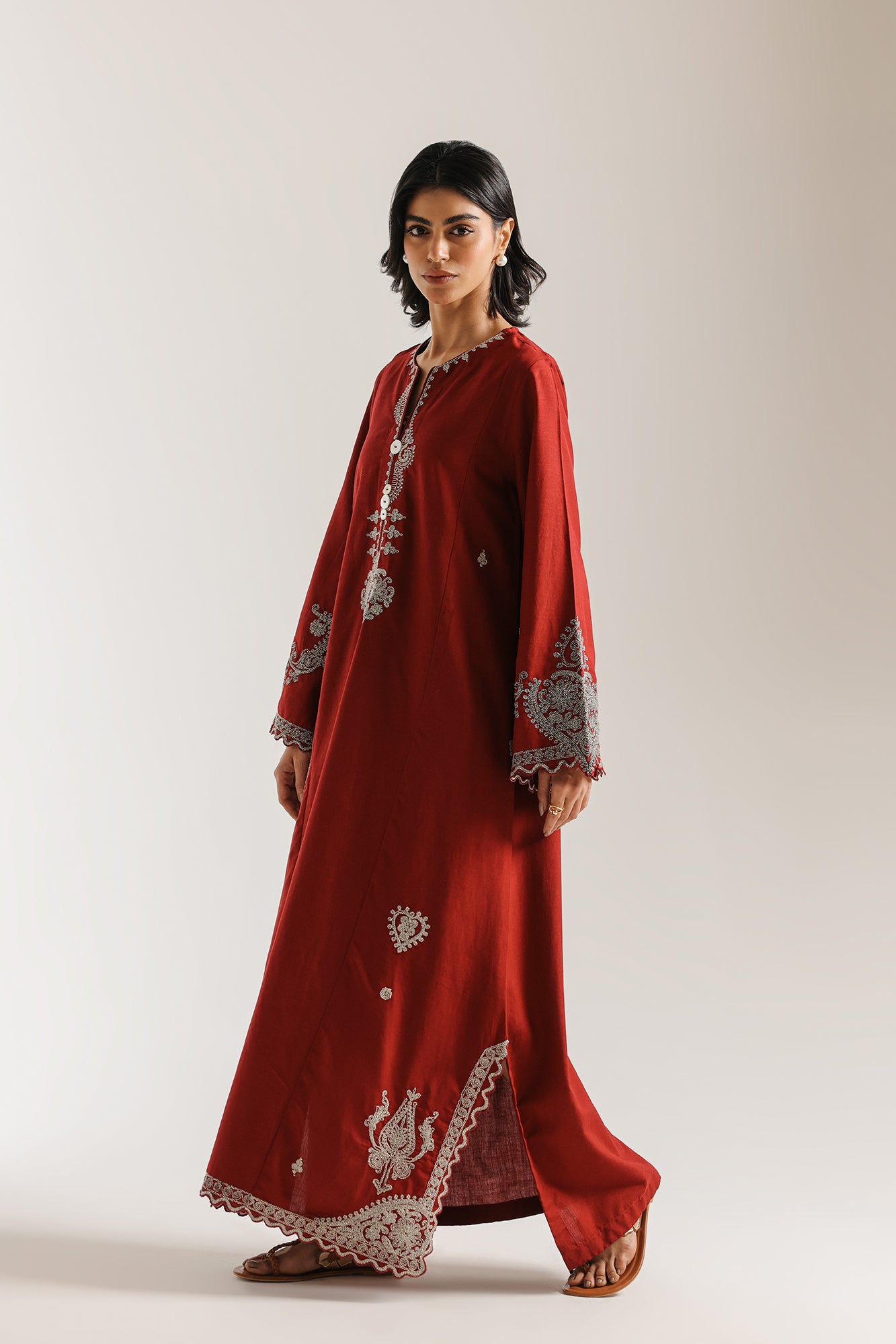 EMBROIDERED KAFTAN (E7541/102/403)