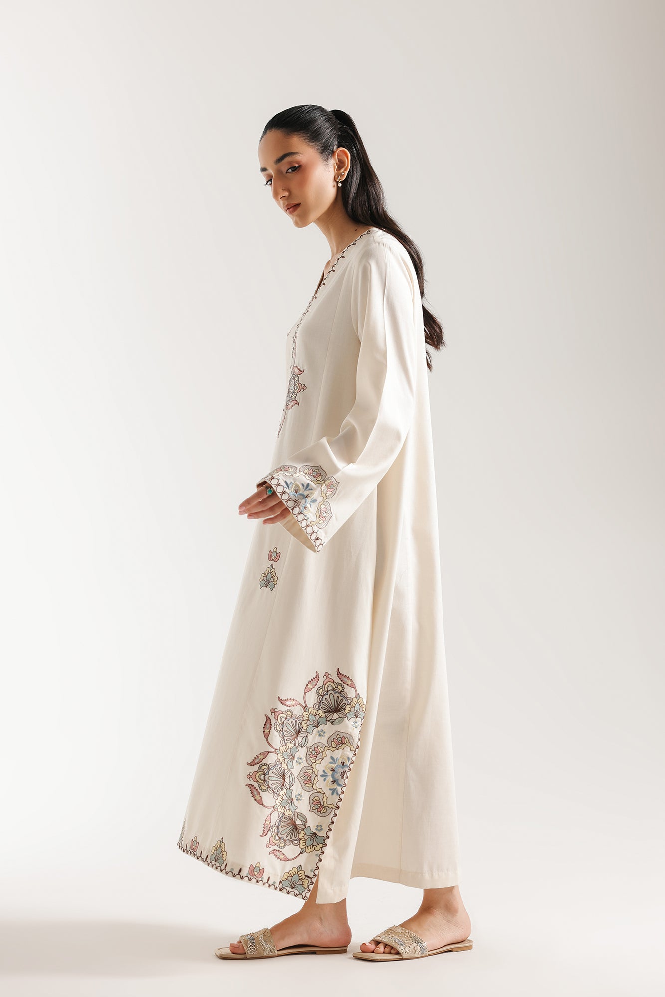 EMBROIDERED SHIRT (E7543/102/005)