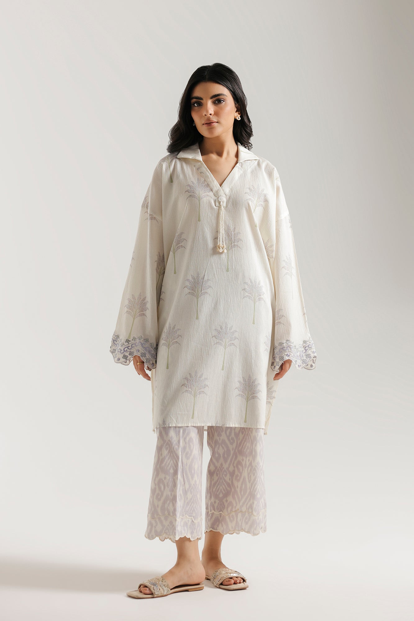 EMBROIDERED SUIT (E7549/102/004)