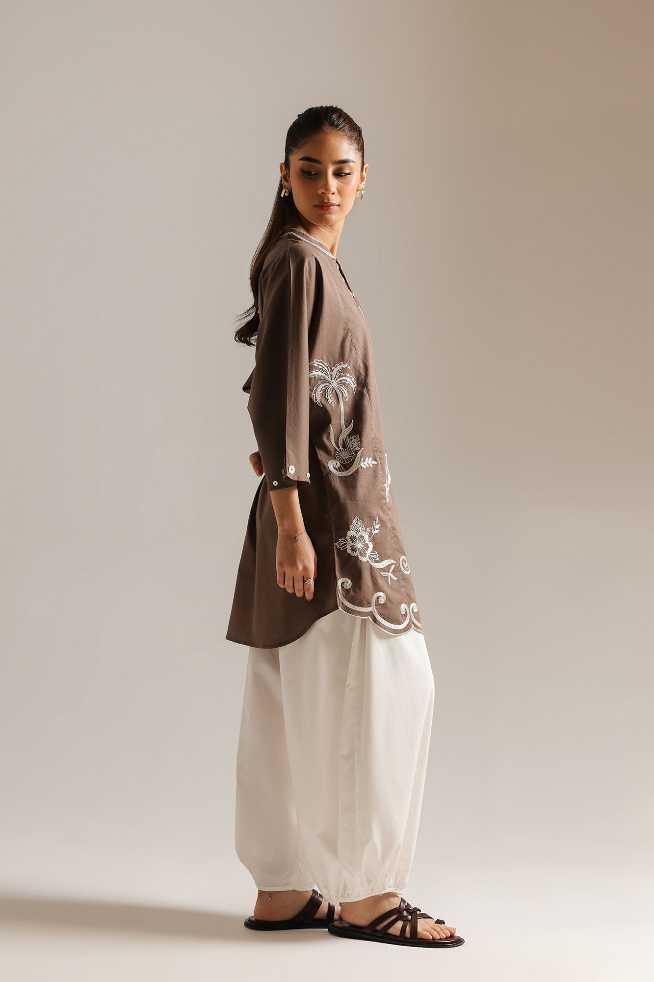 EMBROIDERED SHIRT (E7578/102/915)