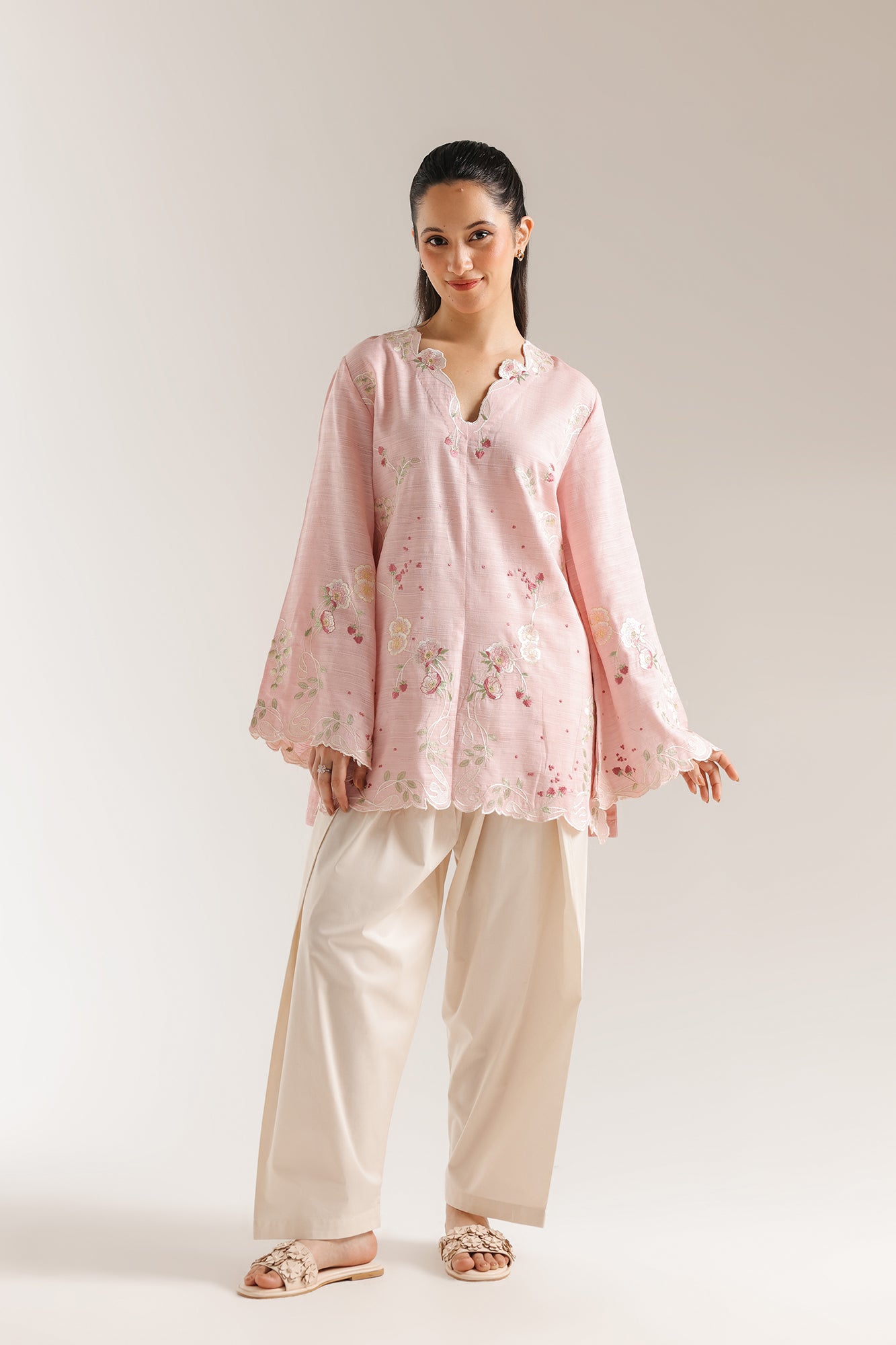 EMBROIDERED SHIRT (E7586/102/315)
