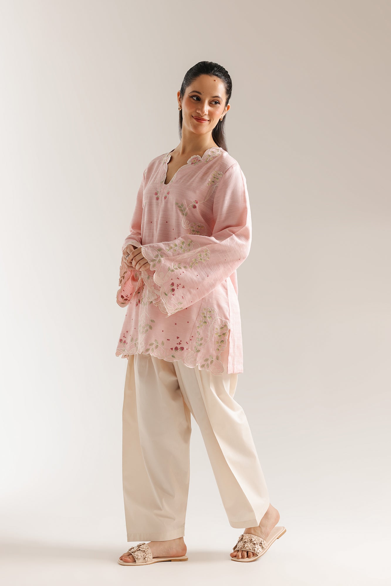 EMBROIDERED SHIRT (E7586/102/315)