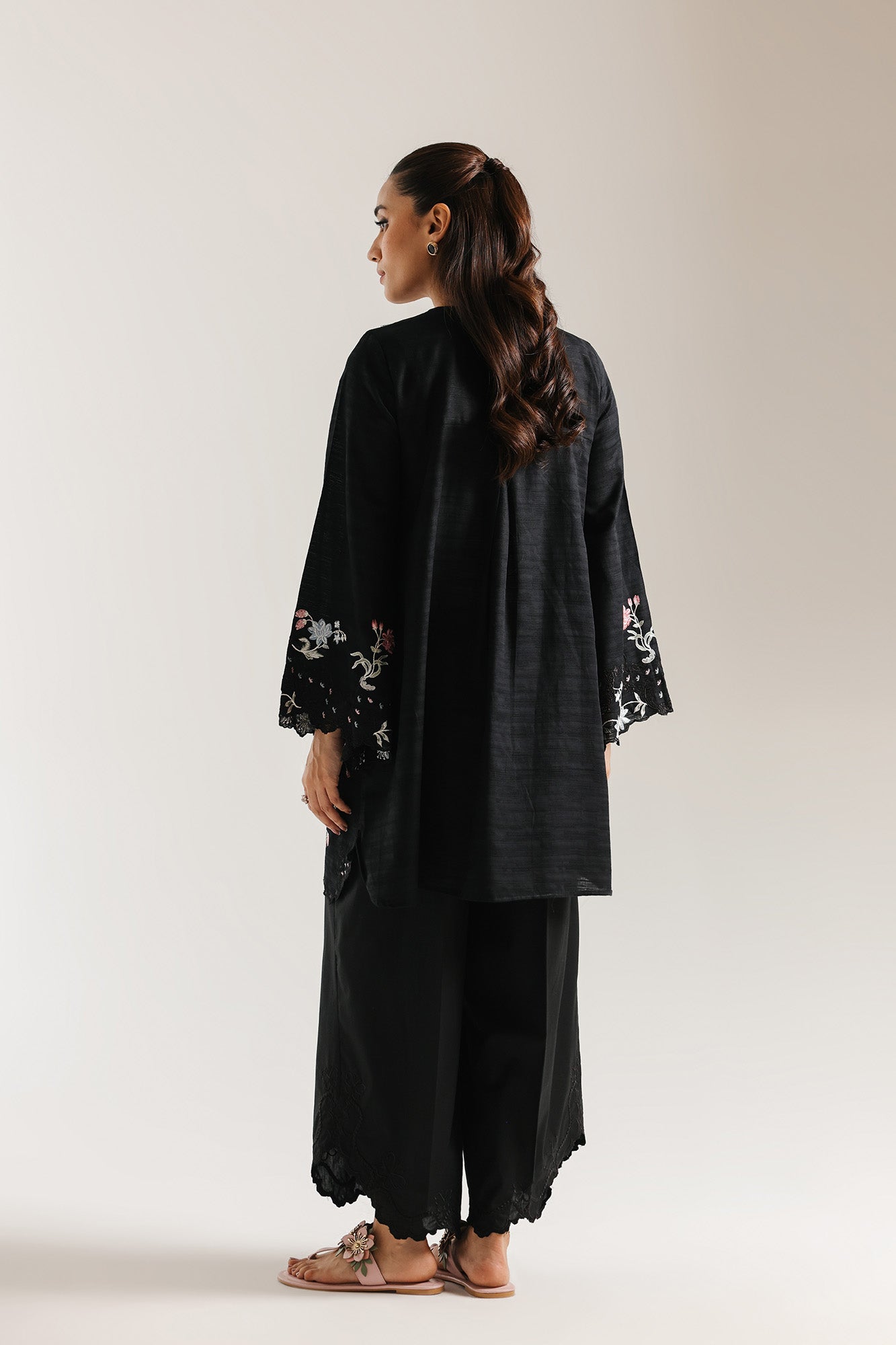 EMBROIDERED SHIRT (E7588/102/902)