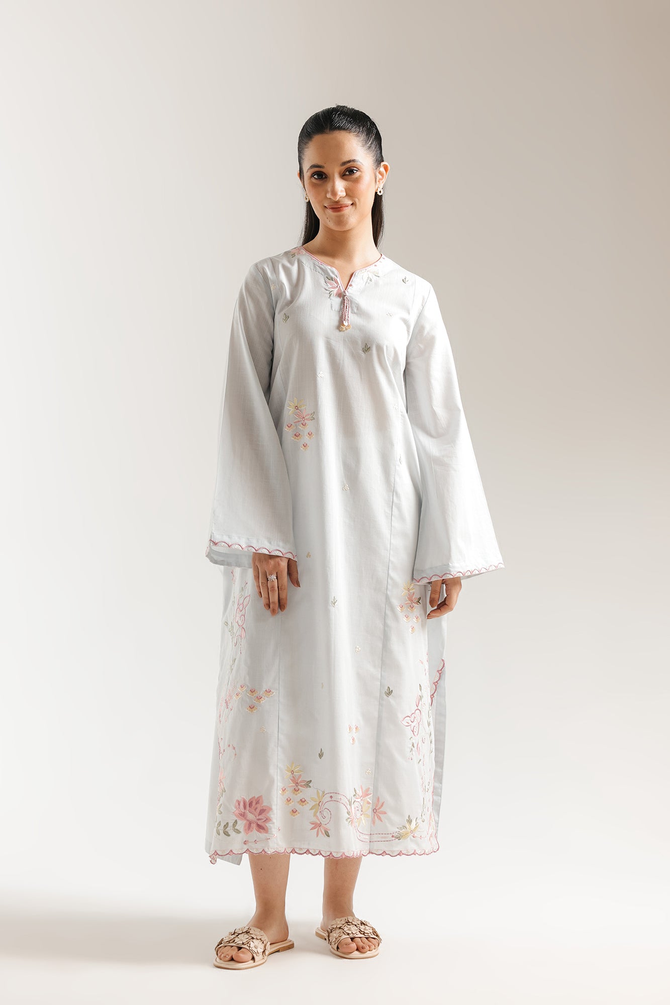 EMBROIDERED SHIRT (E7592/102/914)