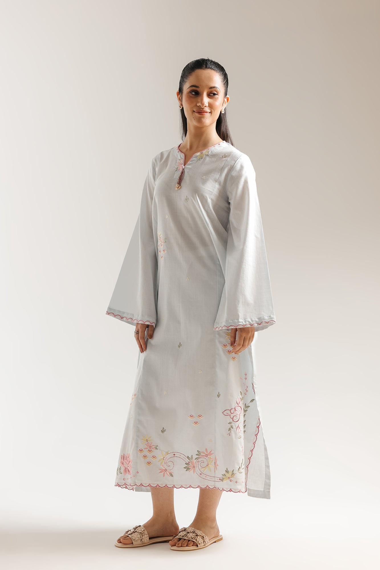 EMBROIDERED SHIRT (E7592/102/914)