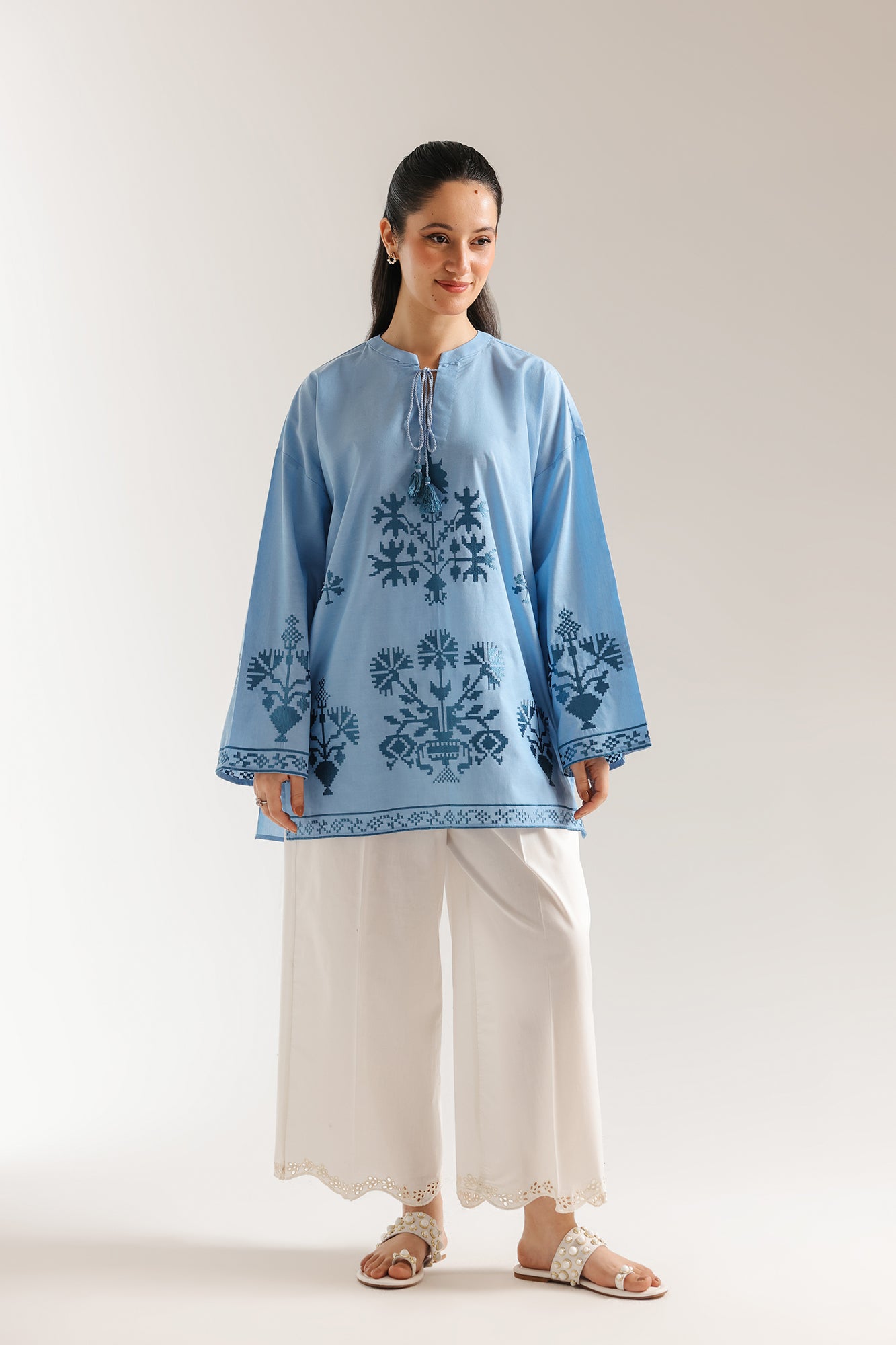 EMBROIDERED KURTI (E7611/102/630)