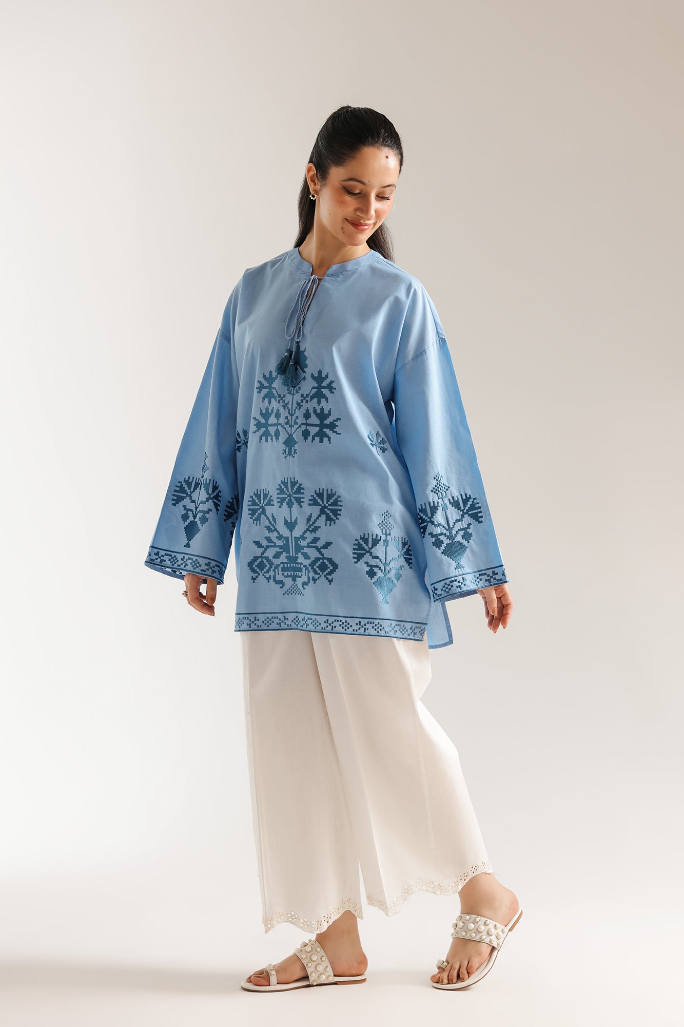 EMBROIDERED KURTI (E7611/102/630)