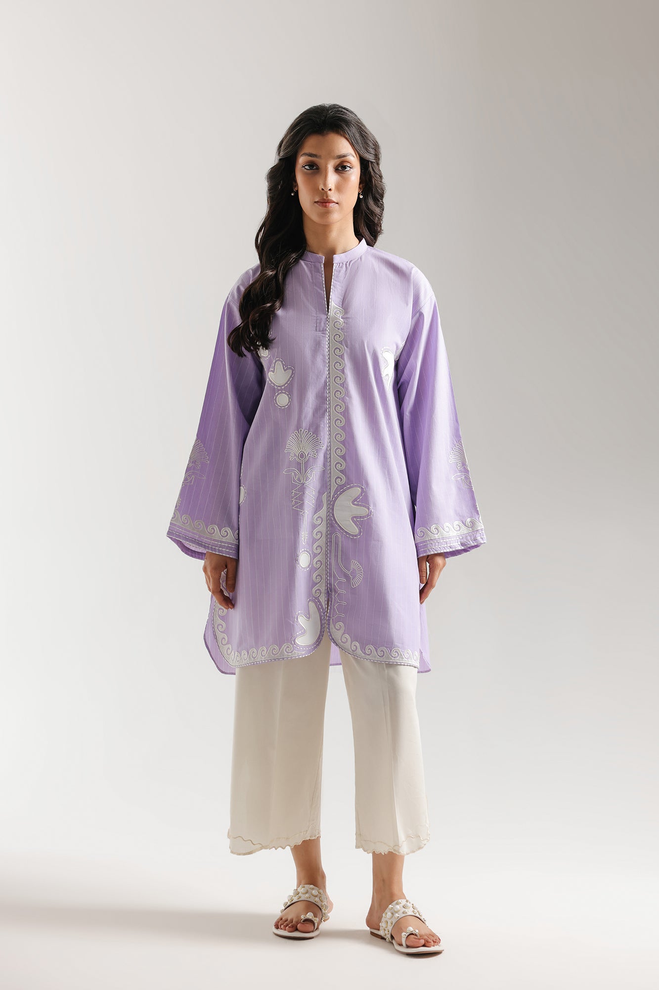 EMBROIDERED SHIRT (E7613/102/510)