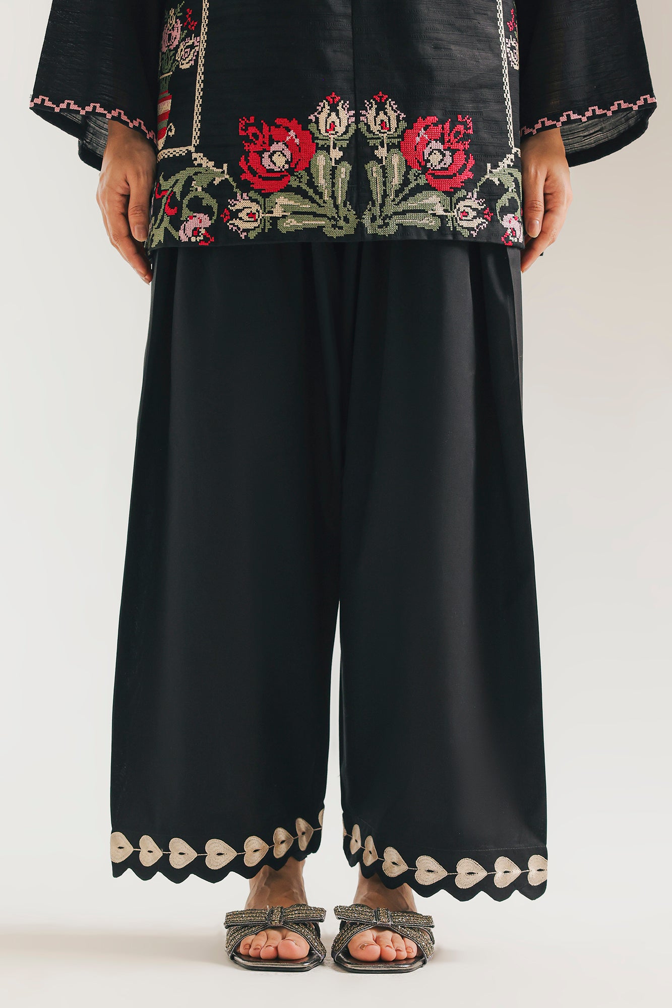 SHALWAR (E7654/102/902)