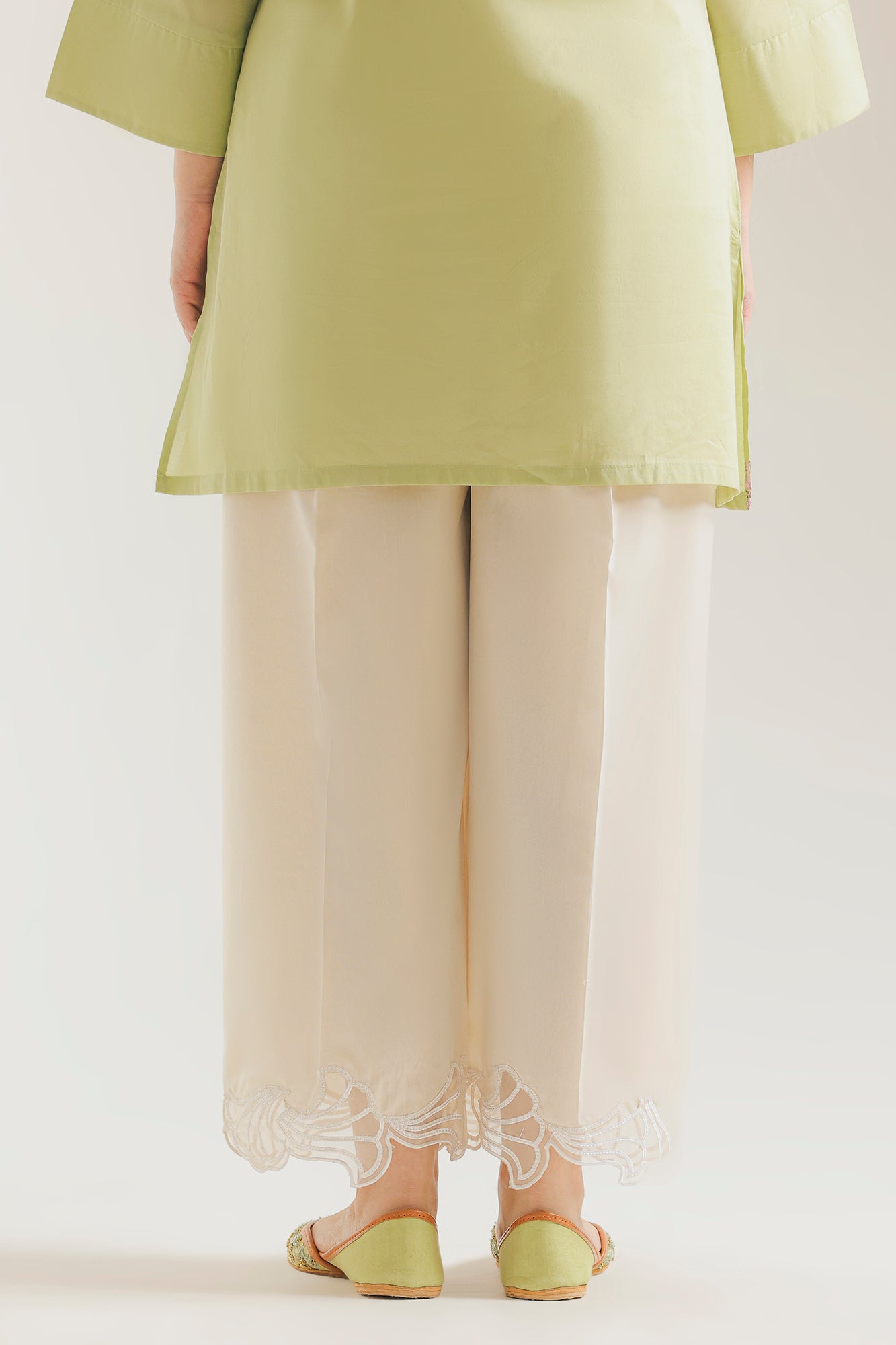 EMBROIDERED TROUSER (E7657/102/004)
