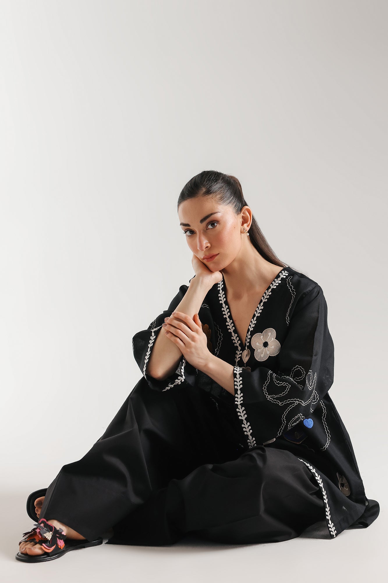 EMBROIDERED SHIRT (E7699/102/901)