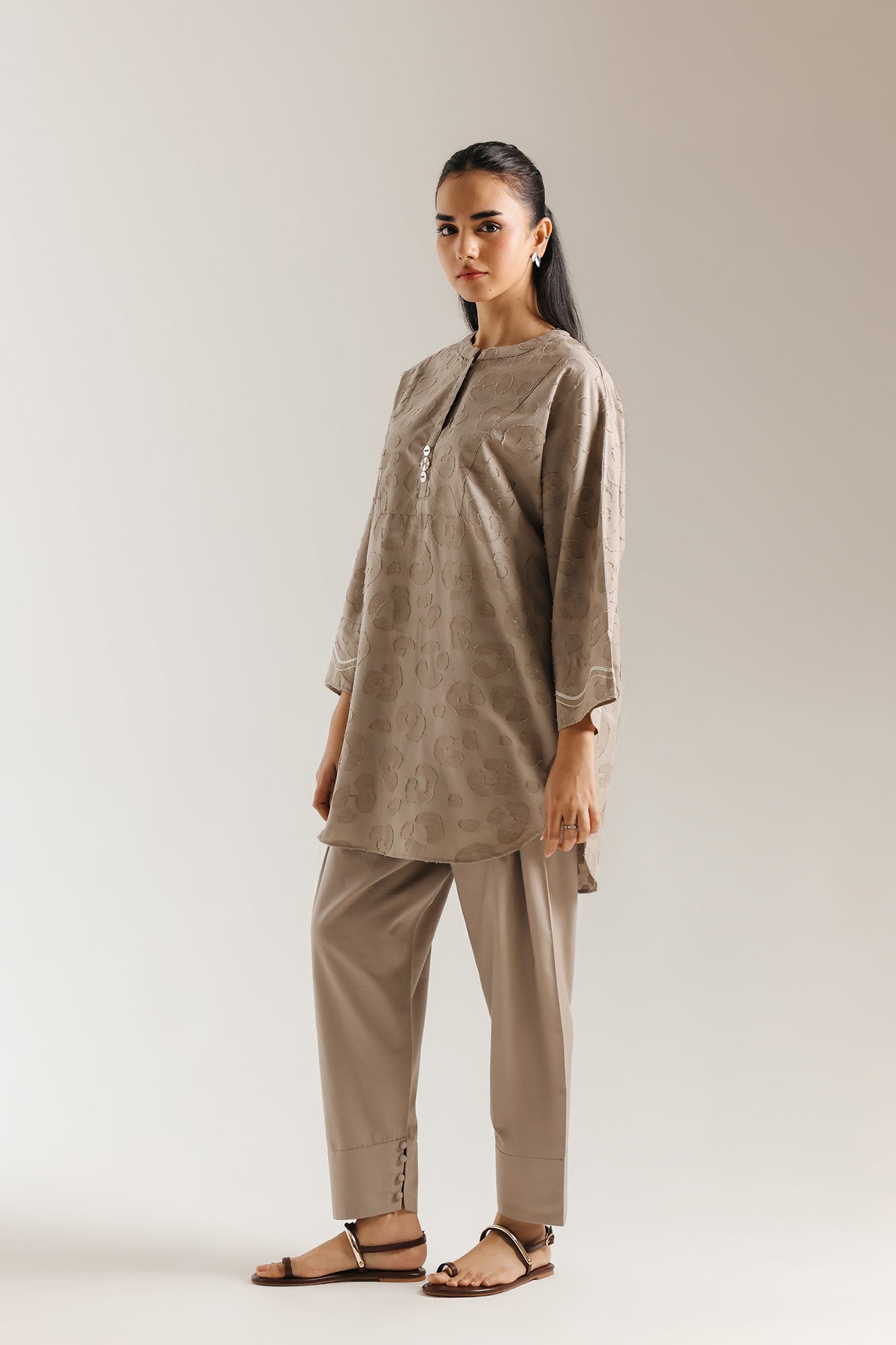 SOLID SUIT (E7731/102/909)