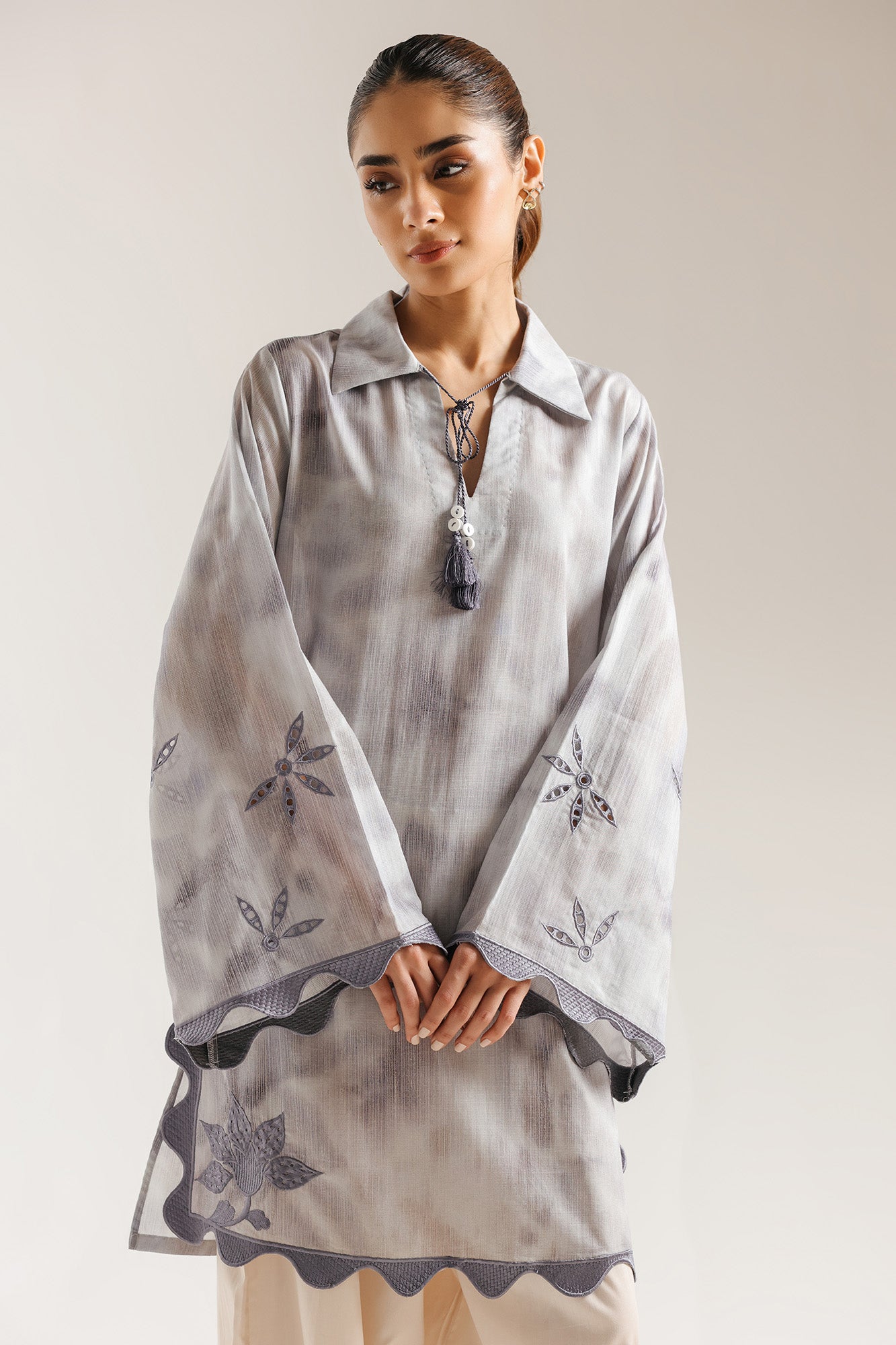 EMBROIDERED SHIRT (E7735/102/515)