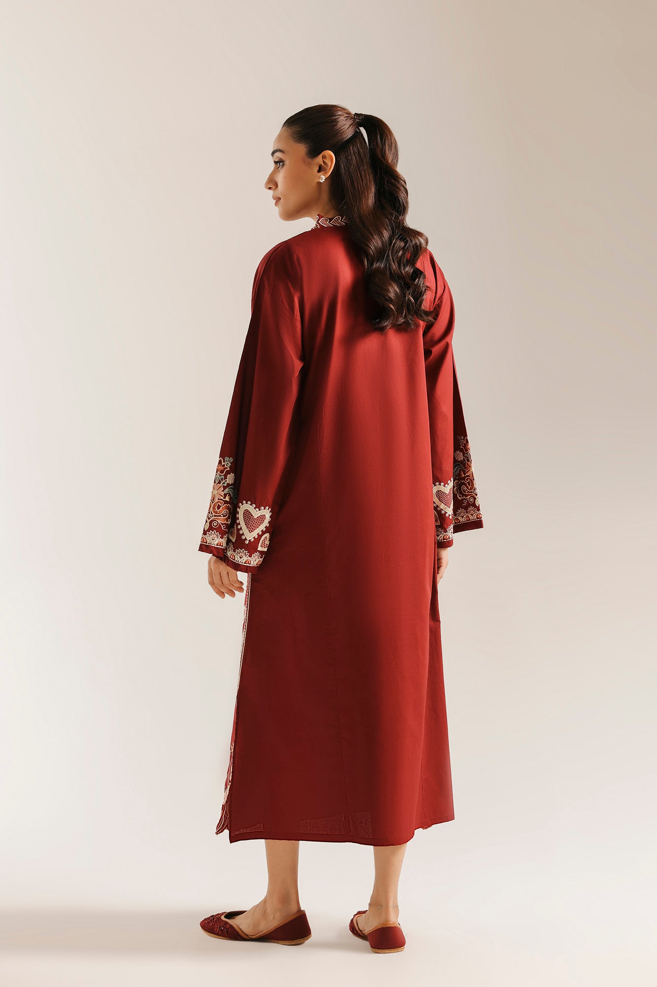EMBROIDERED SHIRT (E7836/102/304)
