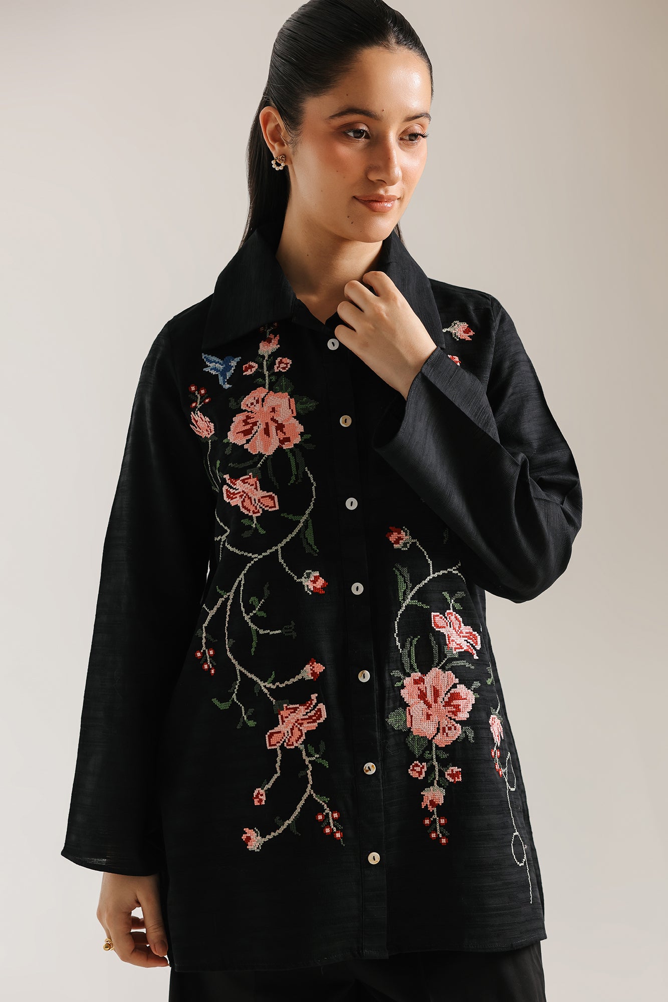 EMBROIDERED KURTI (E7918/102/902)