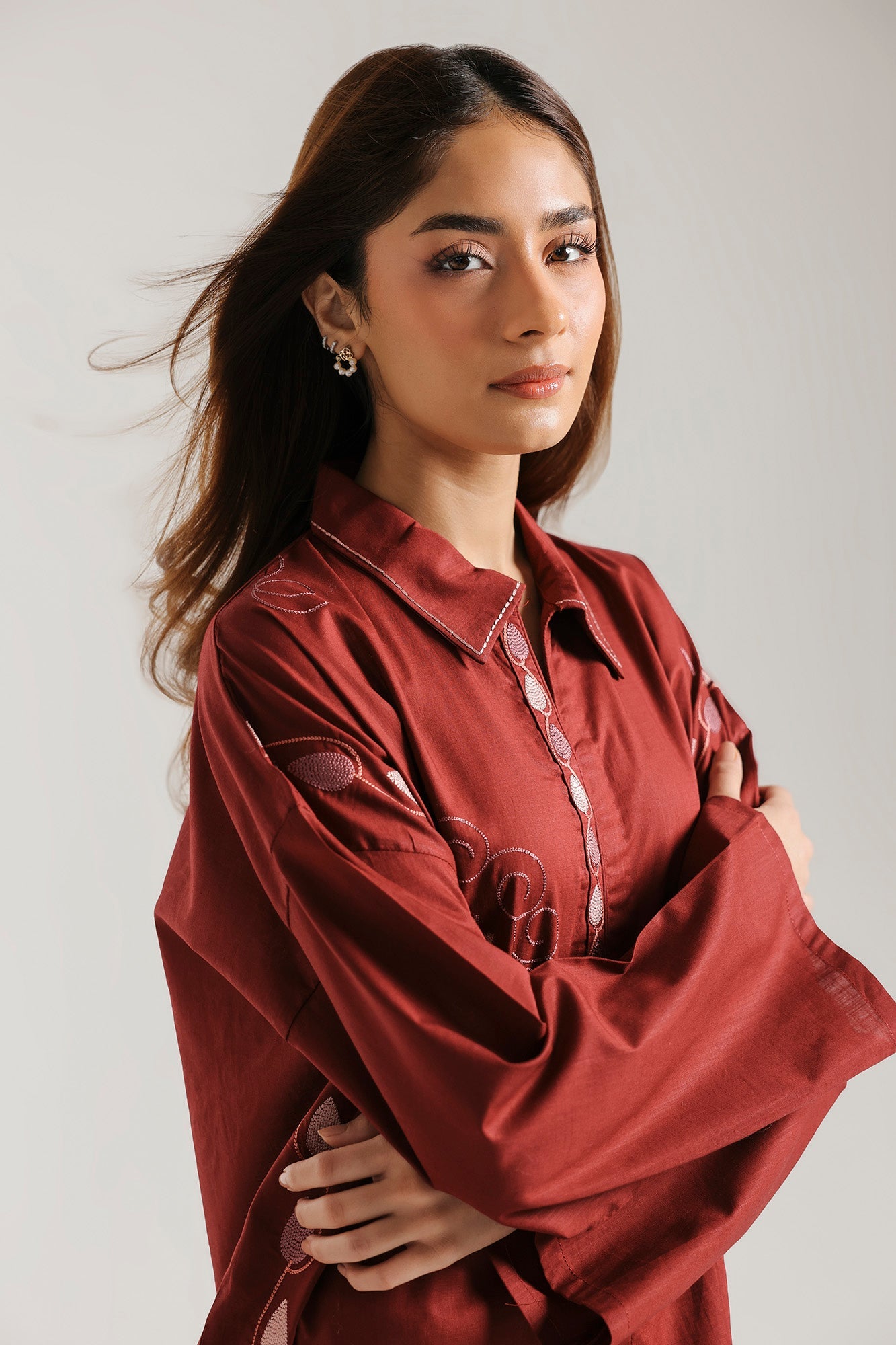 EMBROIDERED KURTI (E7965/102/305)