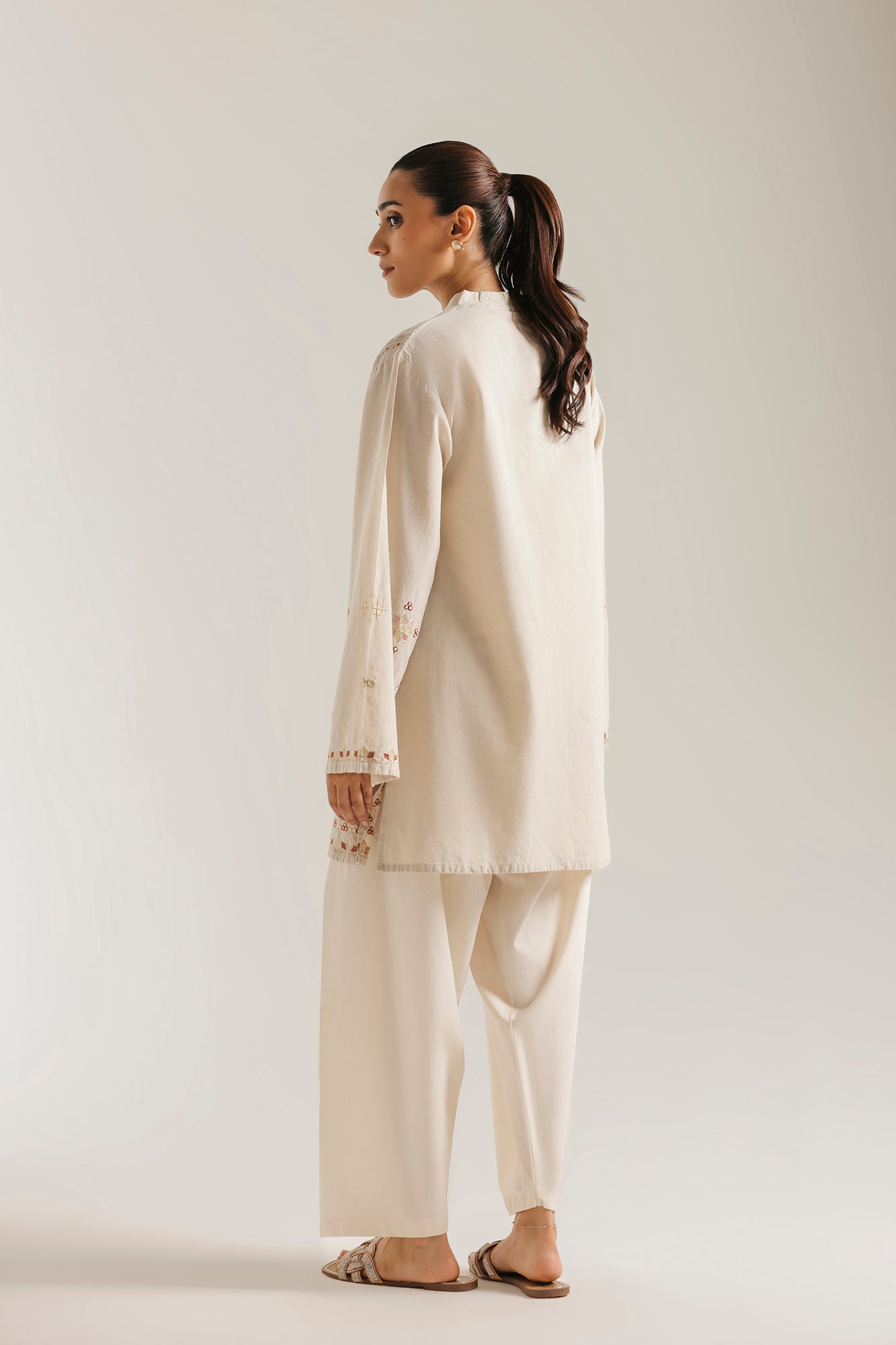 EMBROIDERED KURTI (E8004-102-004)