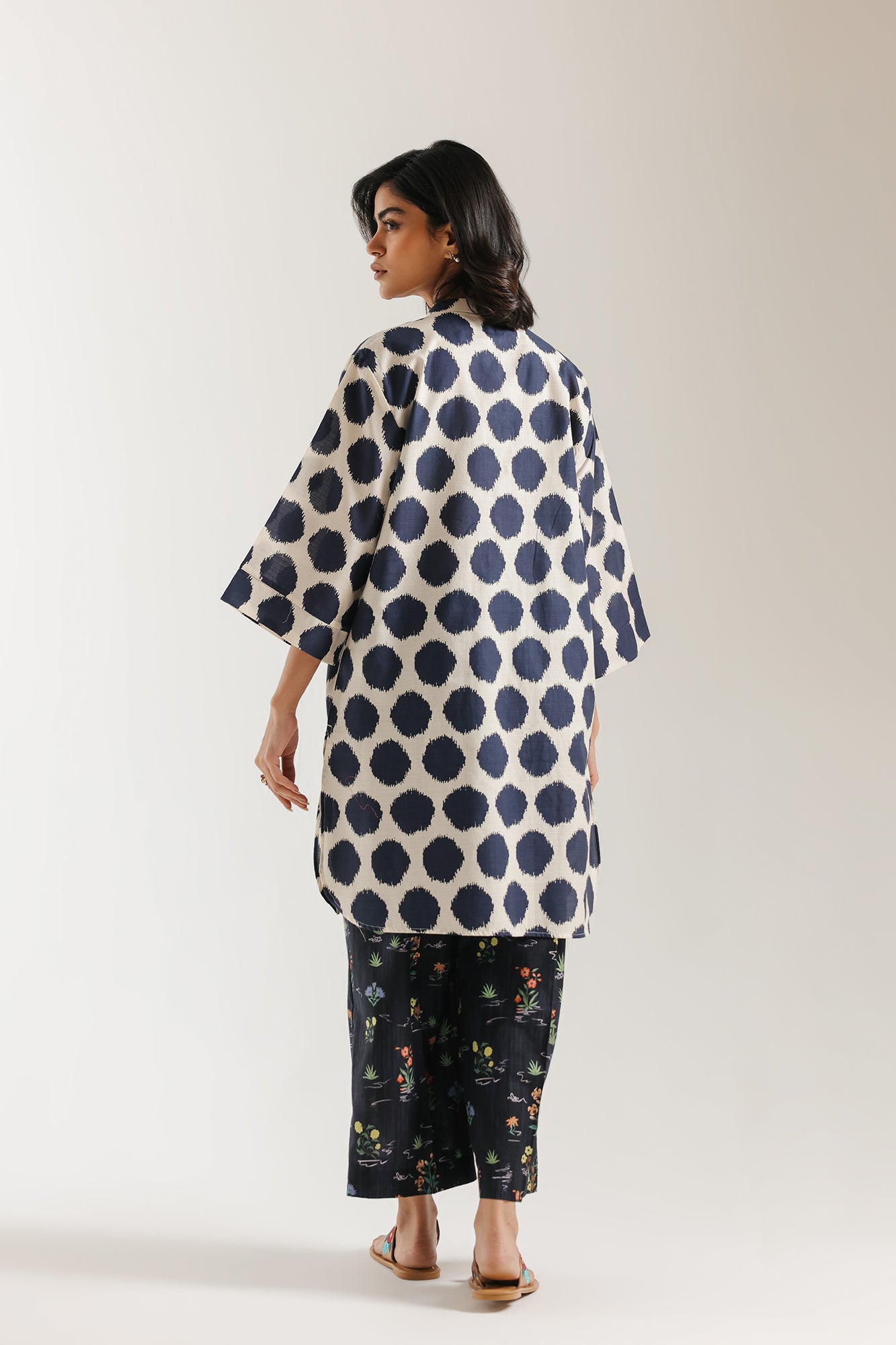 PRINTED SUIT (E8126/102/002)