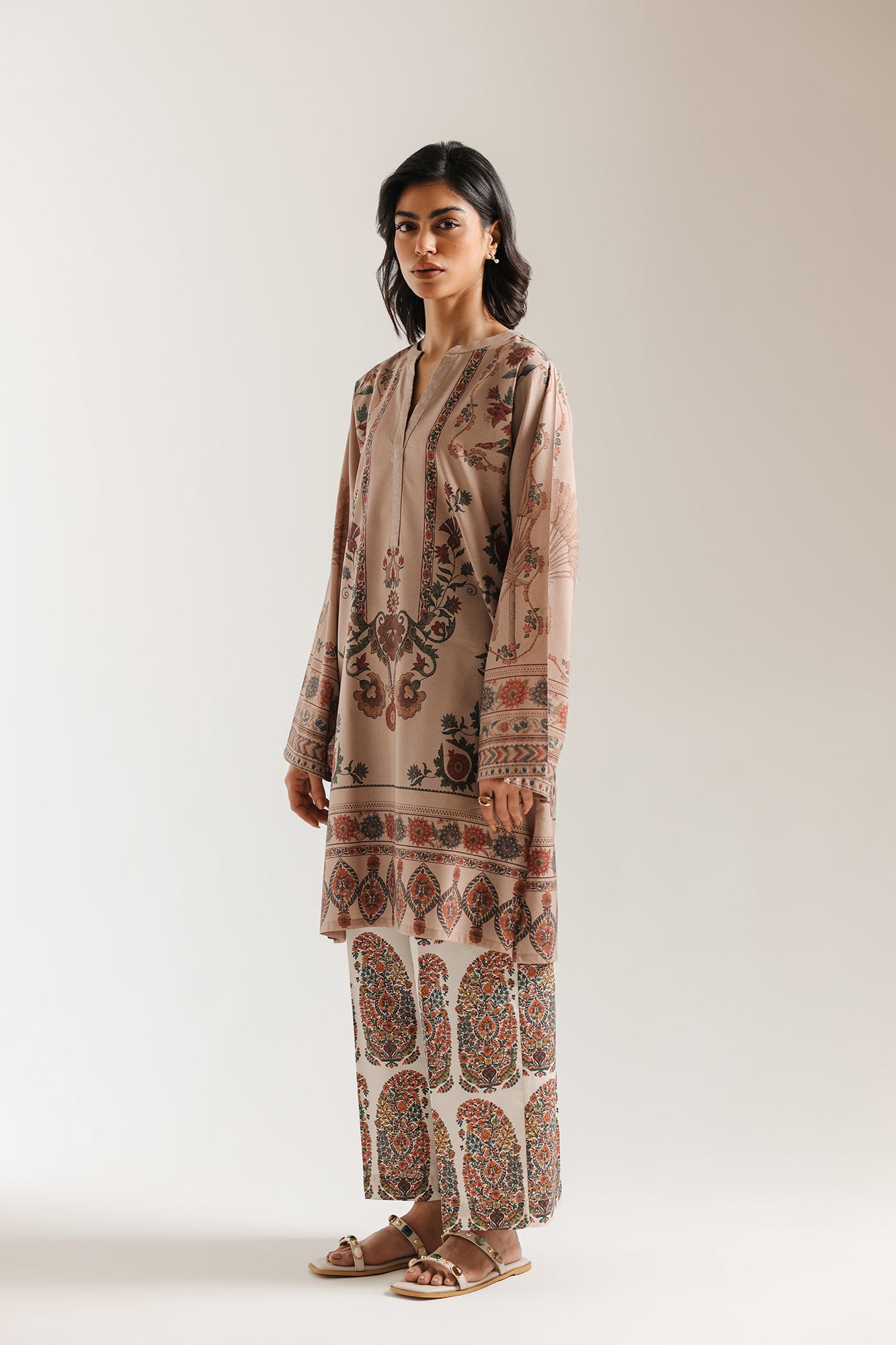 PRINTED SUIT (E8169/102/813)