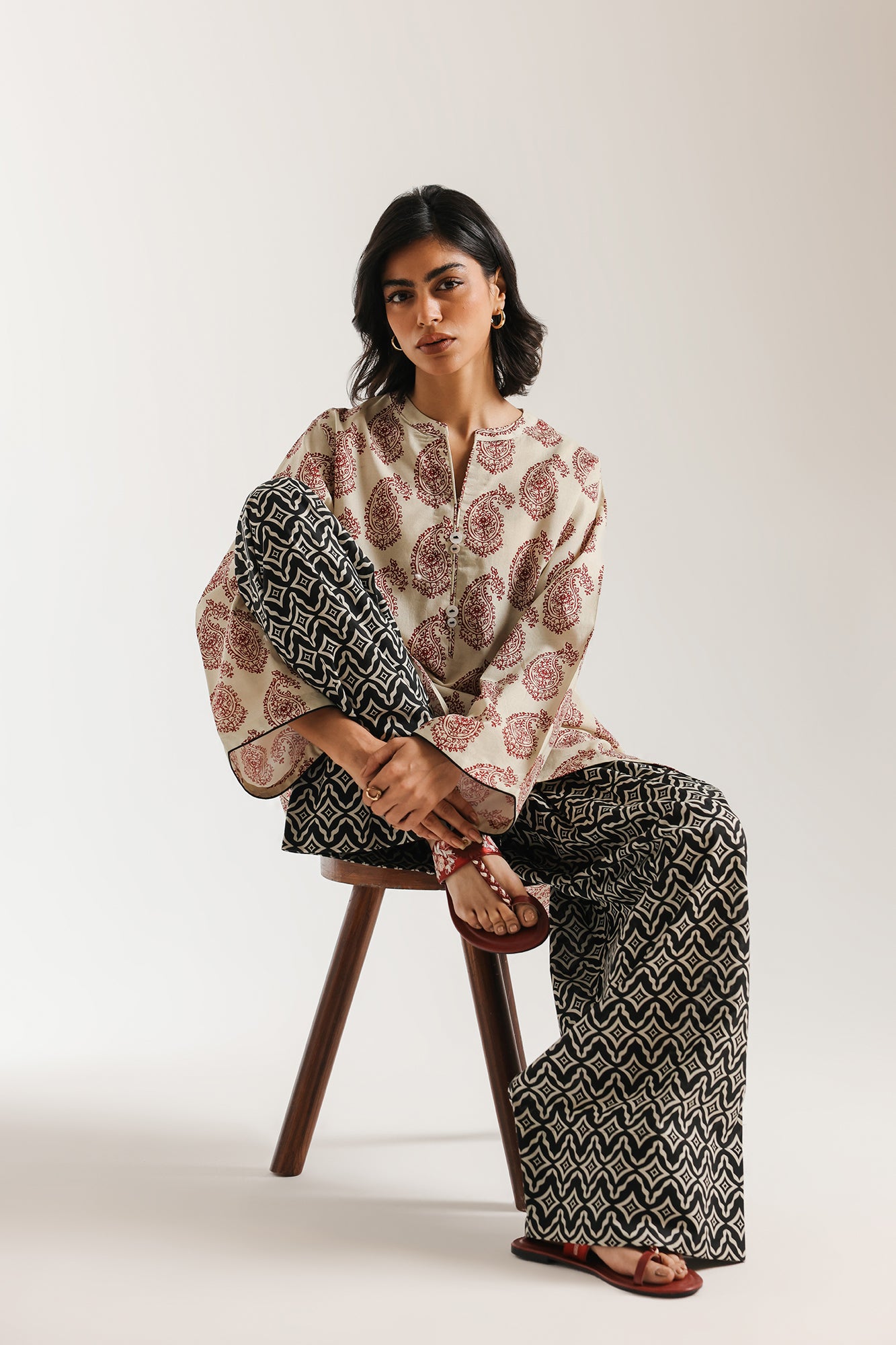 PRINTED SUIT (E8203/102/115)