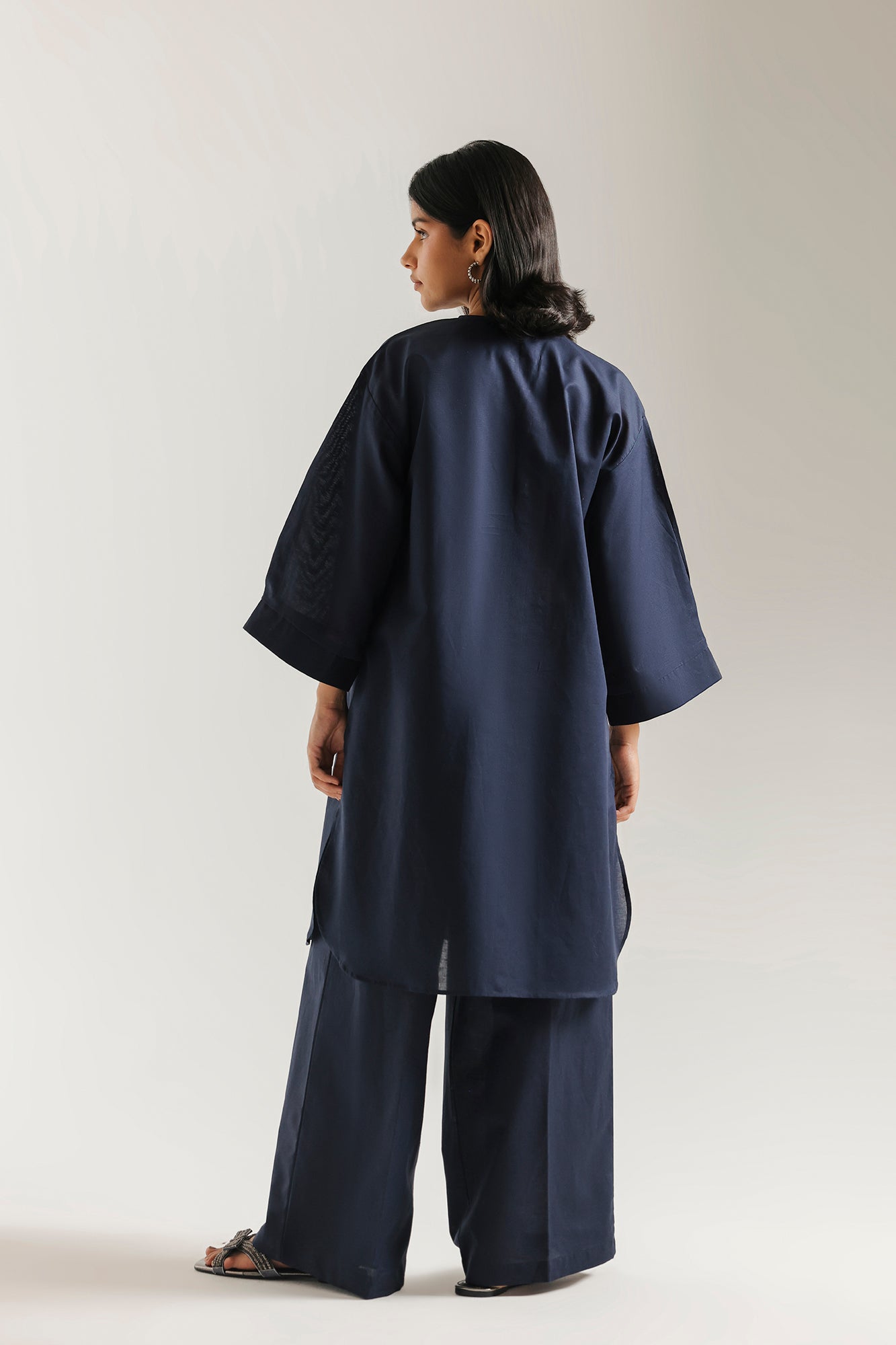 SOLID SUIT (E8216/102/618)