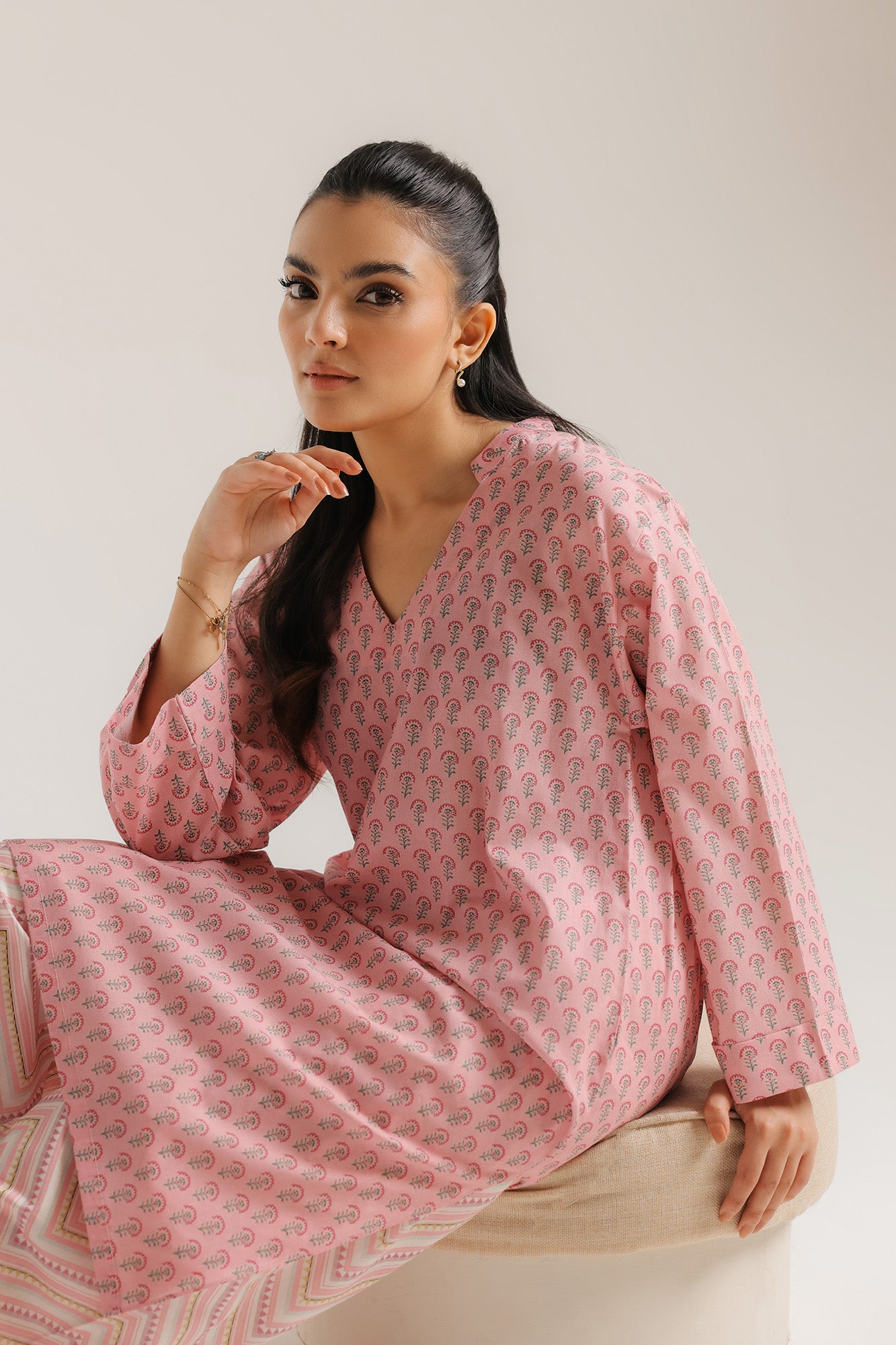 PRINTED SUIT (E8229/102/425)