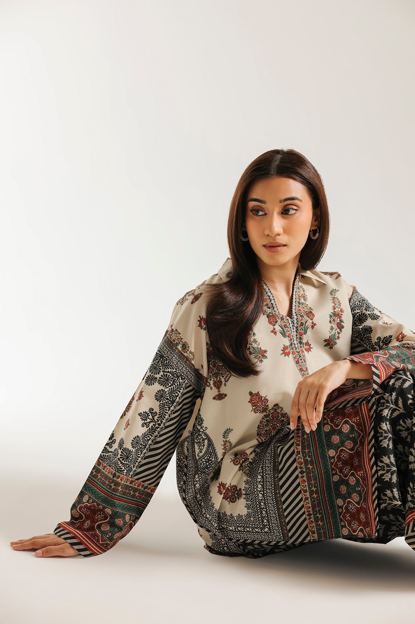 PRINTED SUIT (E8266/102/005)