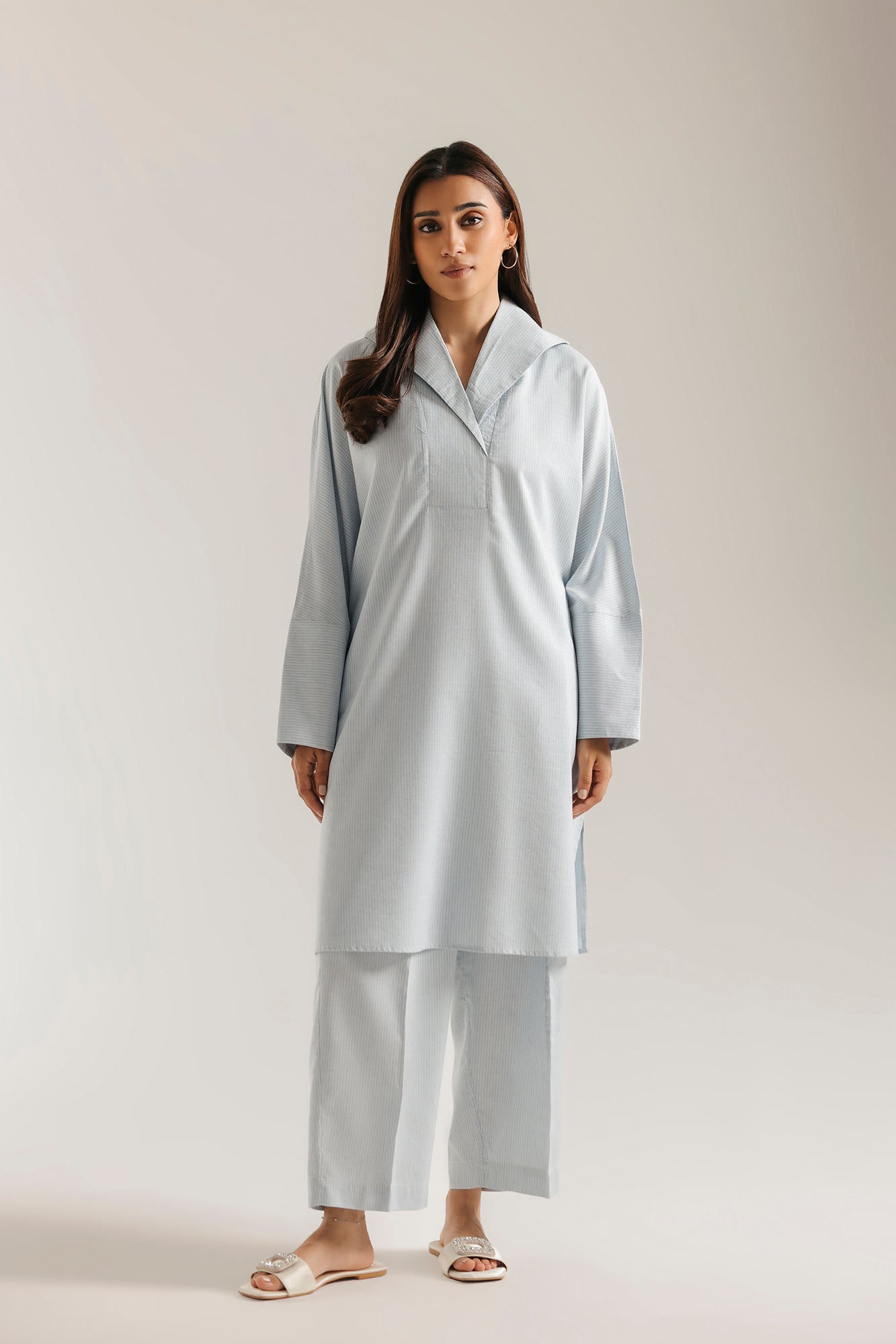 STRIPED SUIT (E8319-102-617)