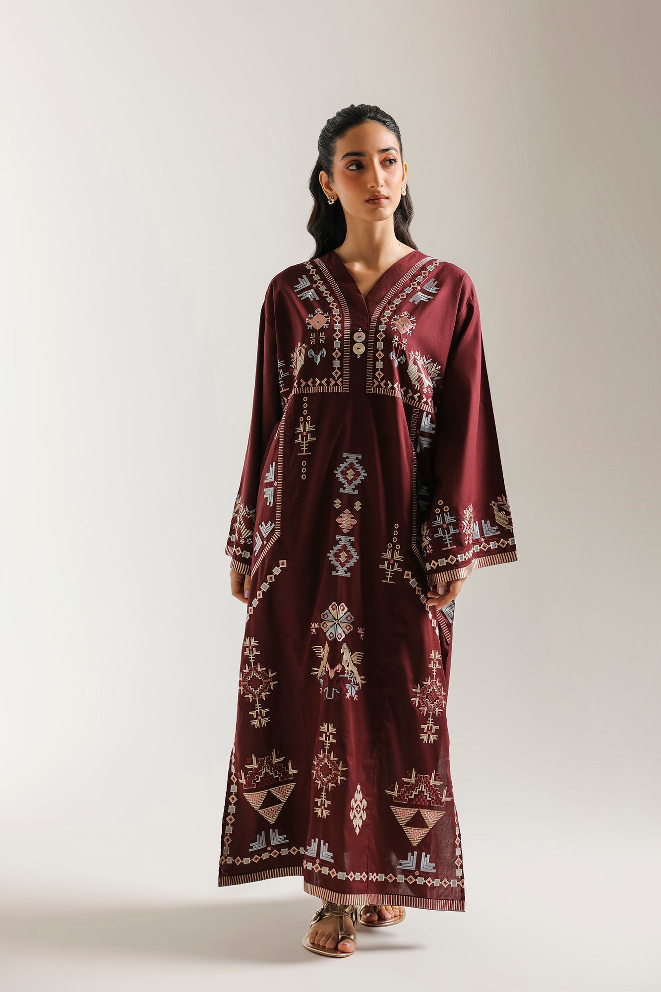 EMBROIDERED DRESS (E9232/102/519)