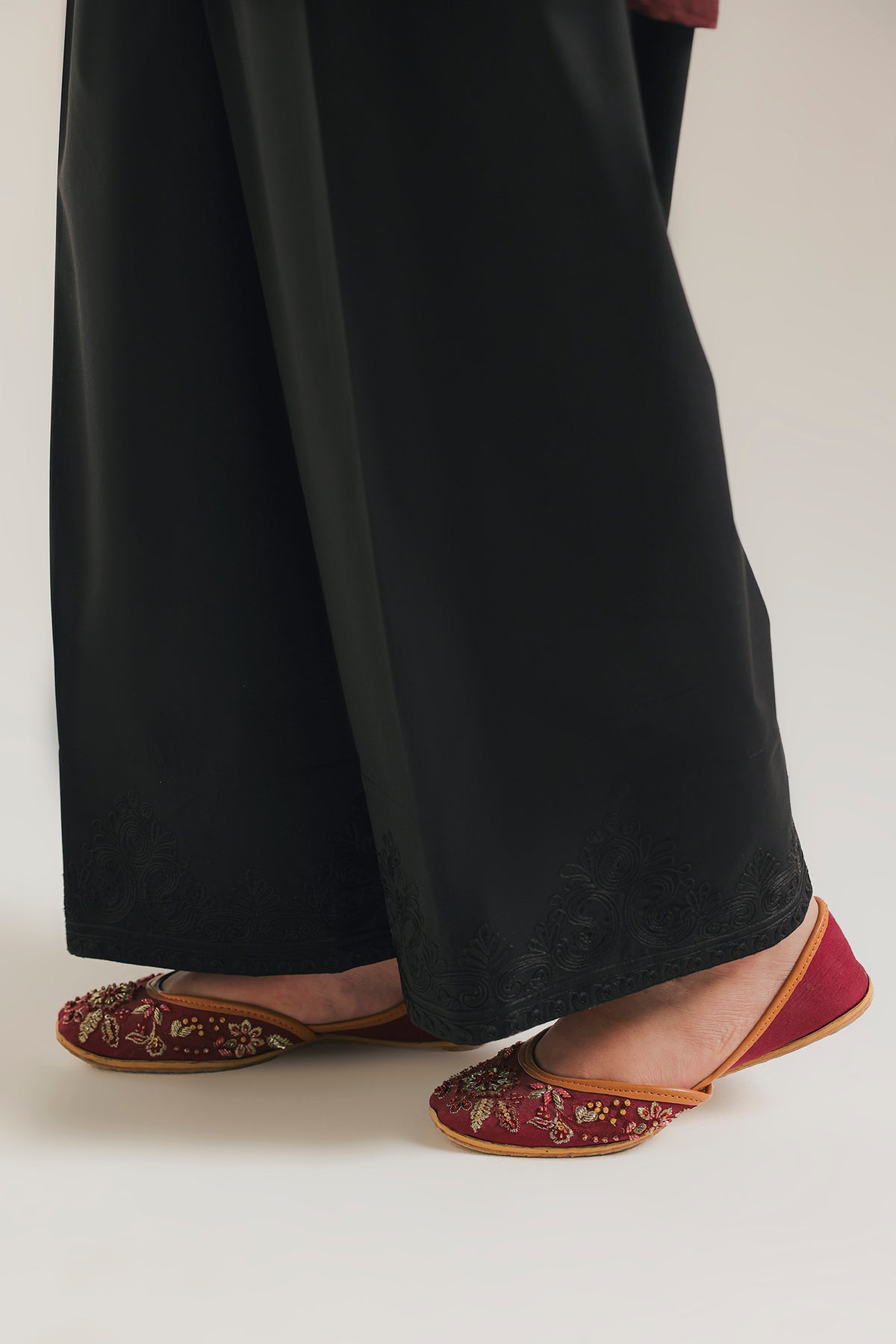 SHALWAR (E9340-102-902)