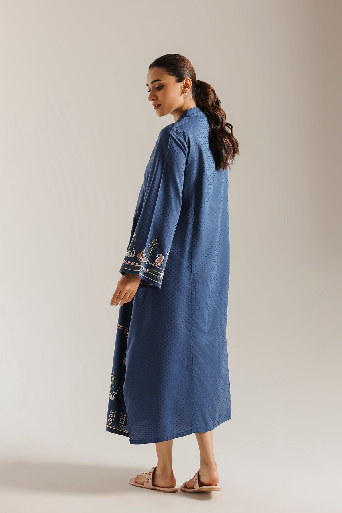 EMBROIDERED SHIRT (E9353-102-604)