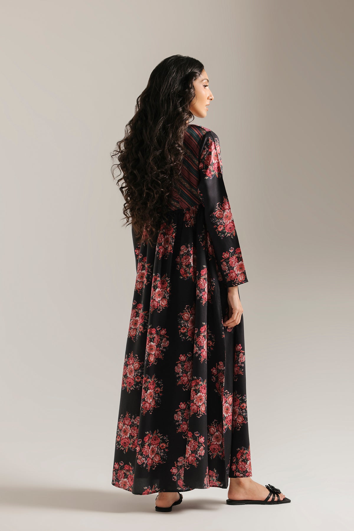 EMBROIDERED DRESS (E9369-102-902)