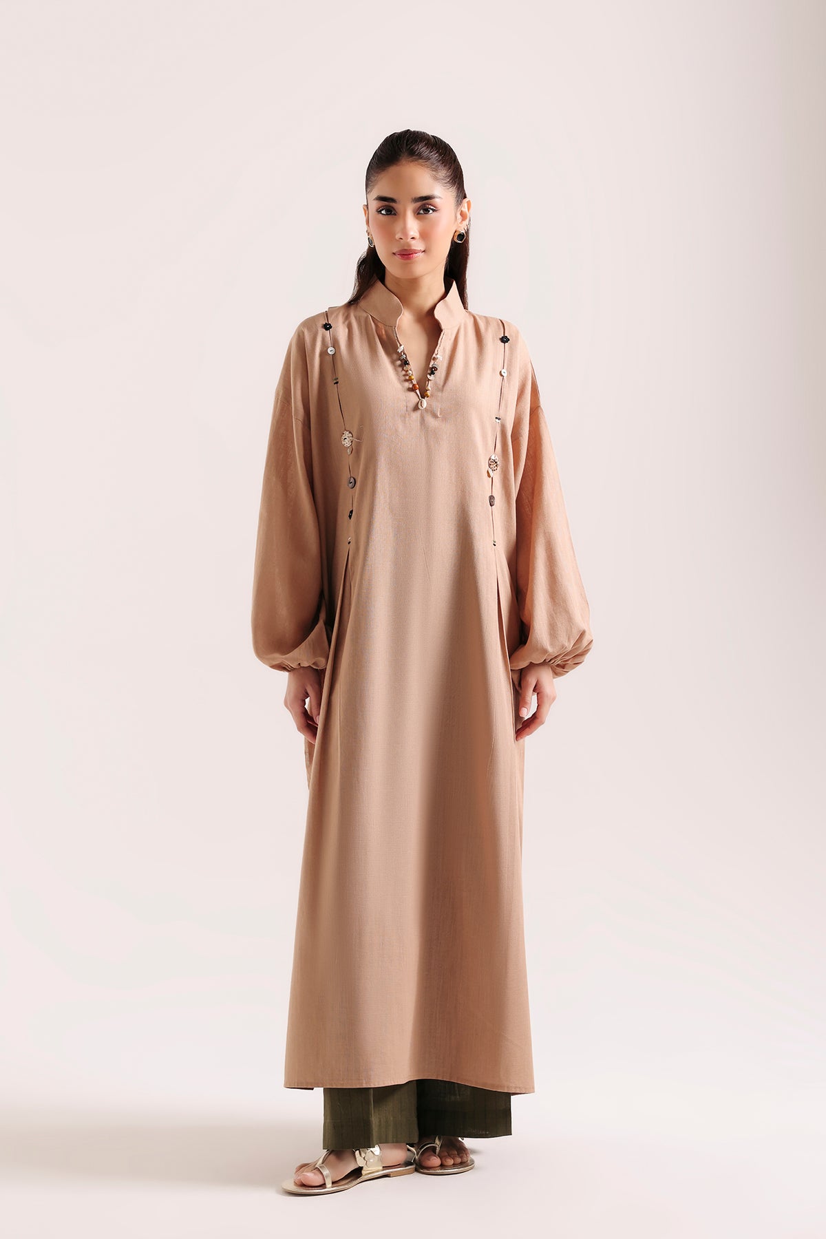 EMBROIDERED SUIT (E9486-102-807)