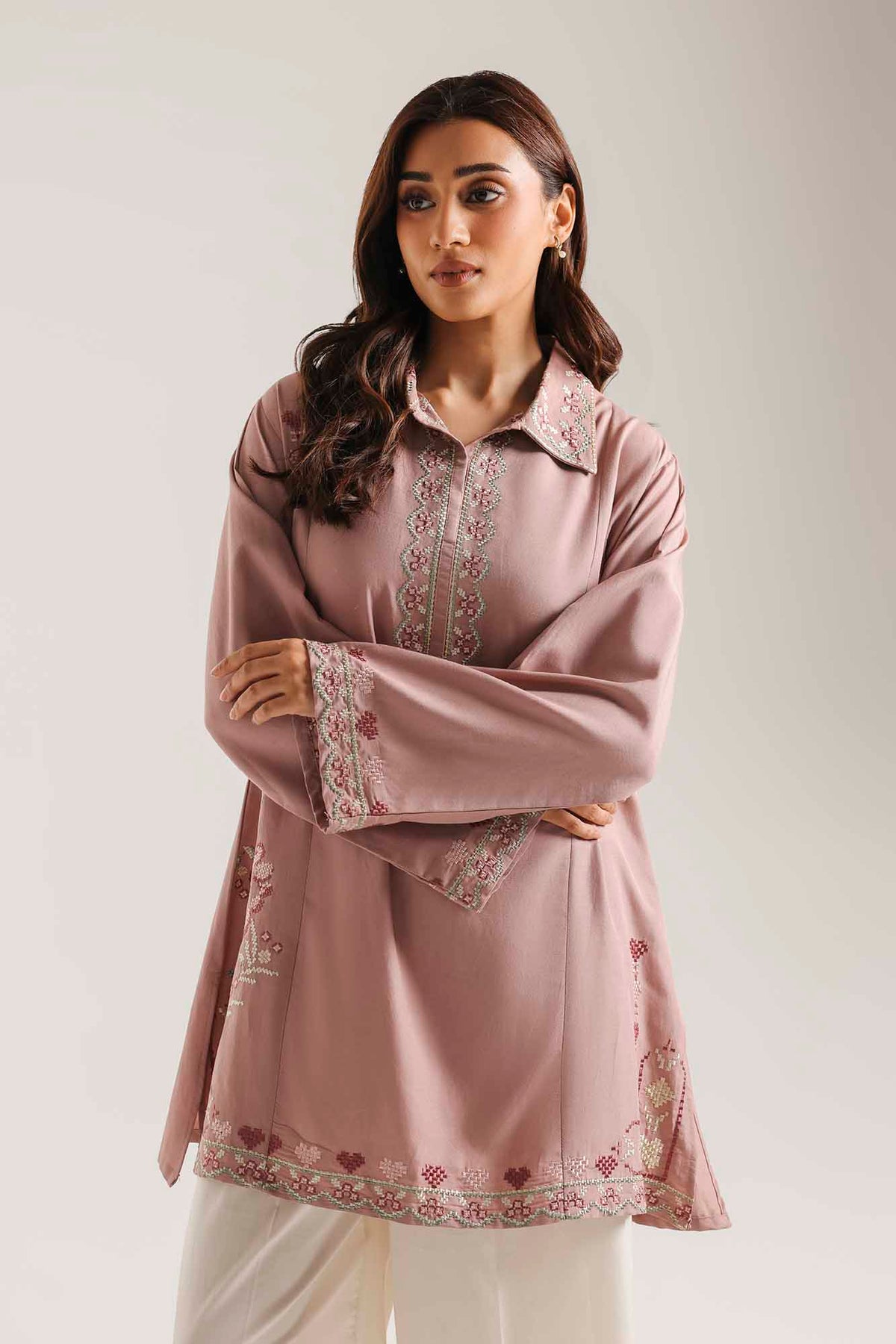 EMBROIDERED KURTI (E9605-102-527)