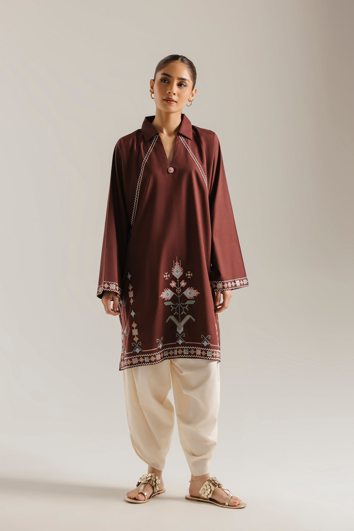 EMBROIDERED KURTI (E9611-102-403)