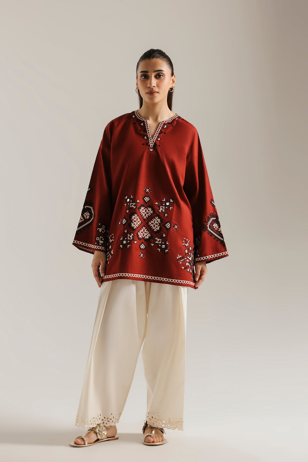 EMBROIDERED KURTI (E9690-102-306)