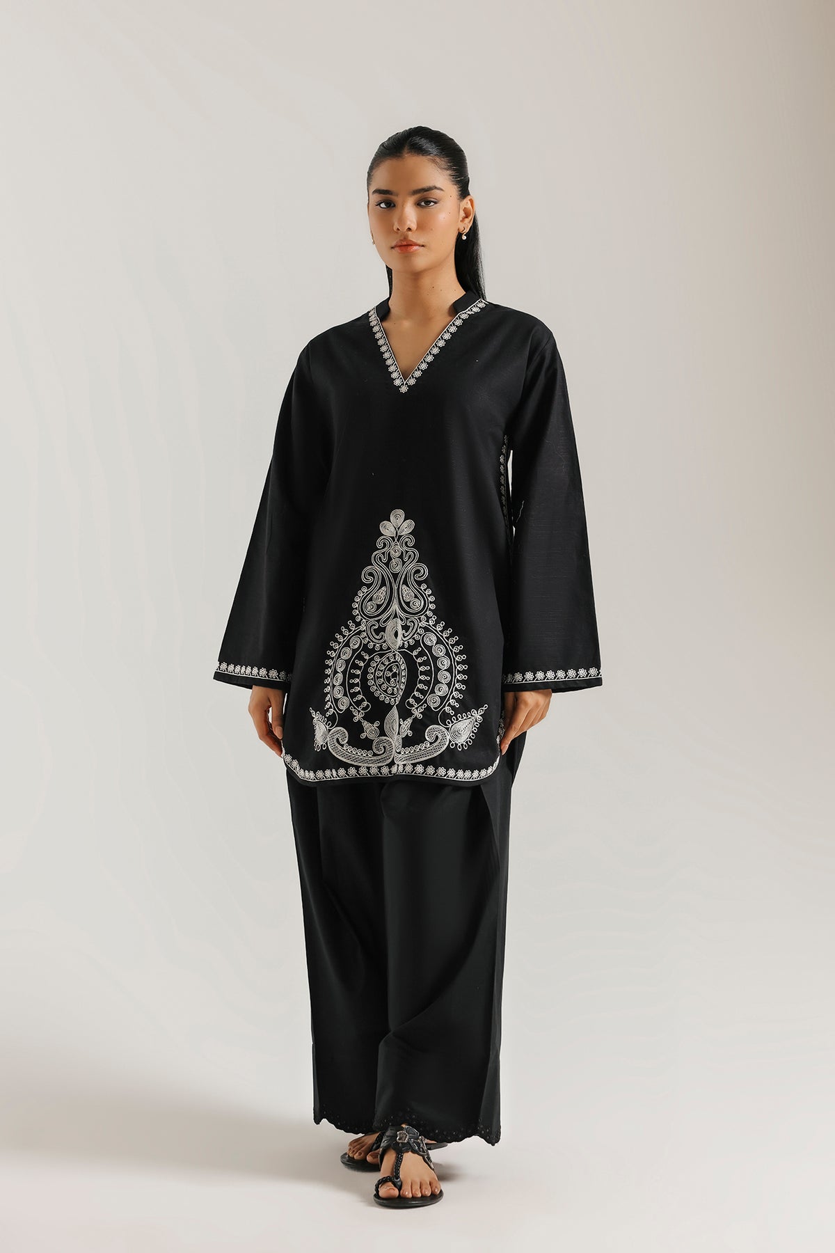 EMBROIDERED KURTI (E9692-102-902)