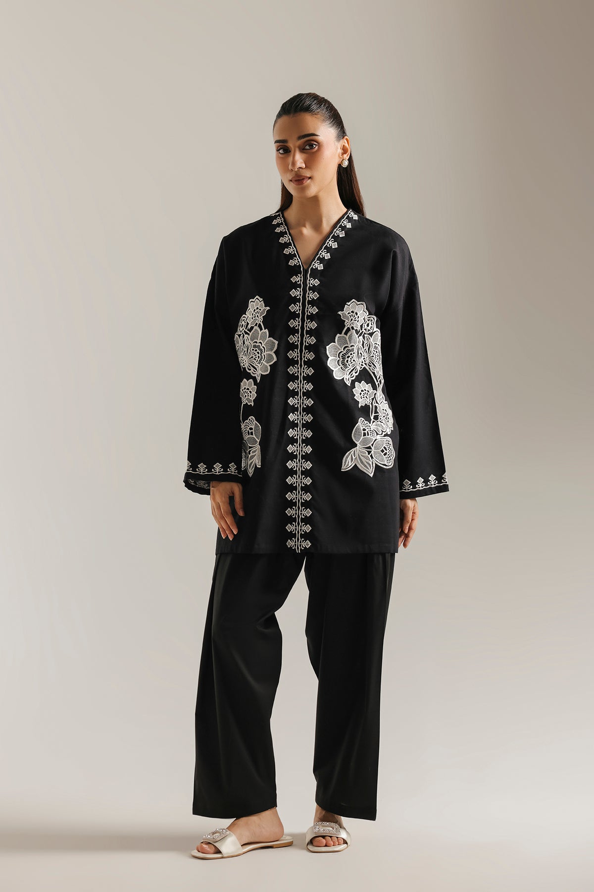 EMBROIDERED KURTI (E9695-102-902)