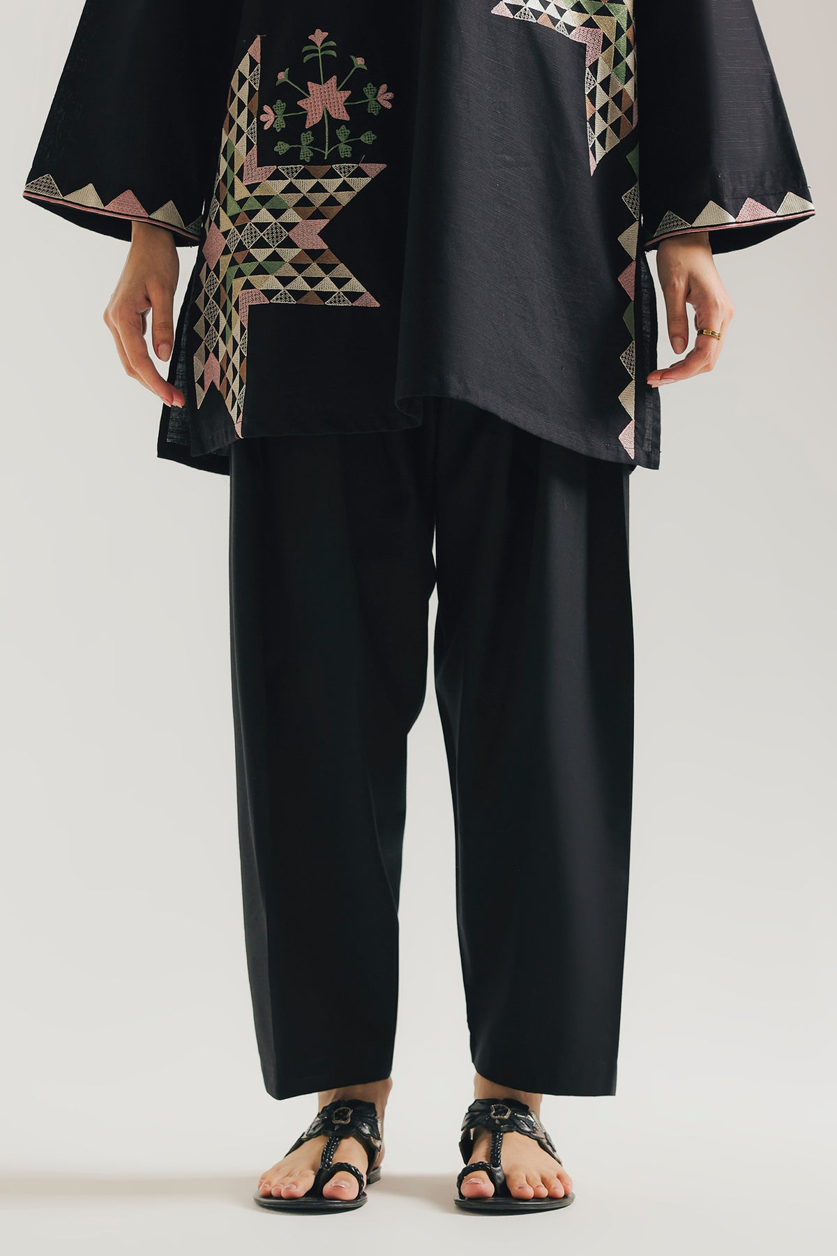 SHALWAR (E9739-102-902)