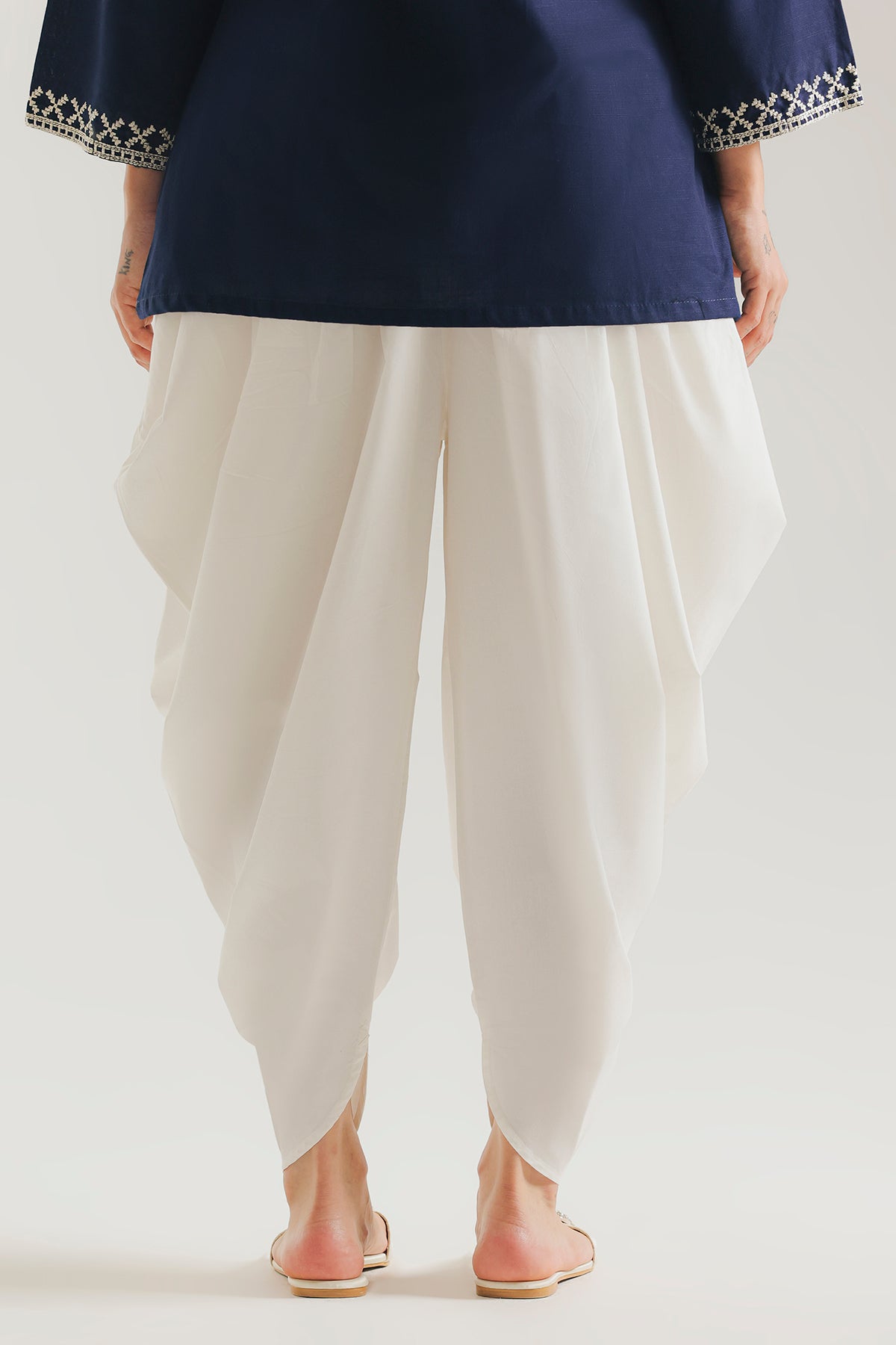 SHALWAR (E9741-102-001)