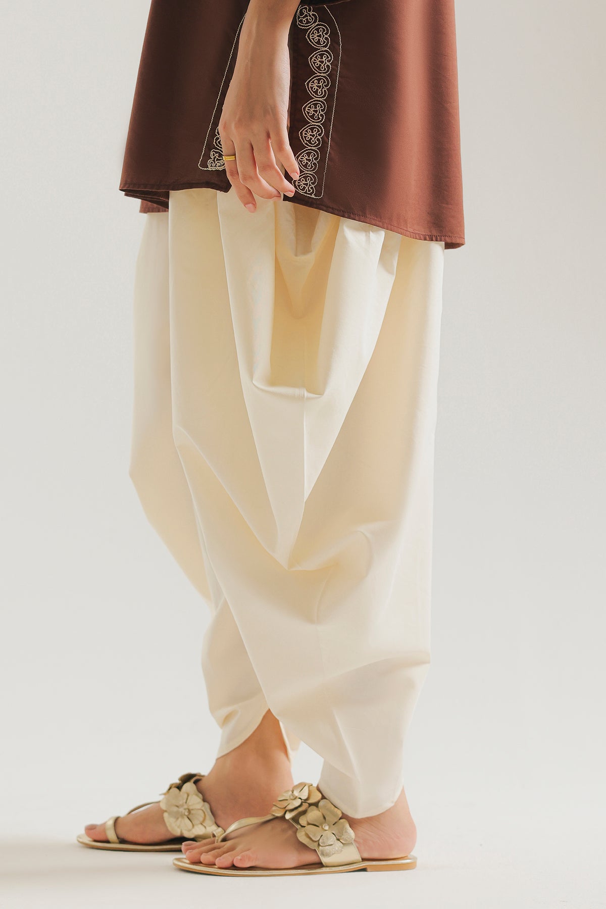 SHALWAR (E9741-102-002)